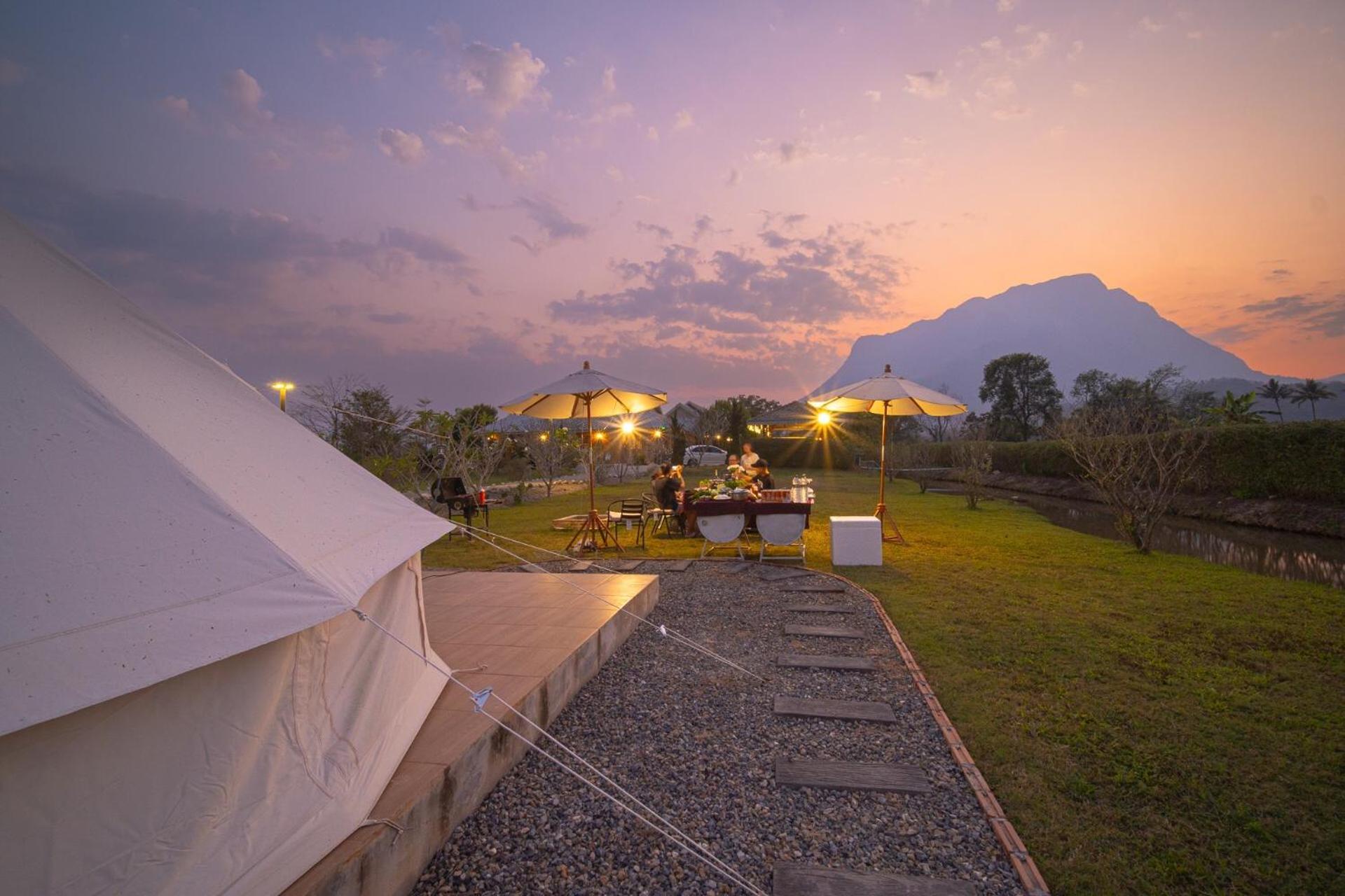 The Wes Village, Incl Free Breakfast & 100 Thb Food Gift 3*