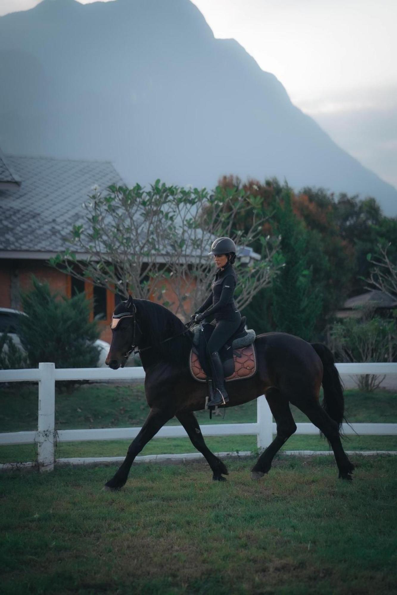 Bed & Breakfast The Wes Village, Incl Free Breakfast & 100 Thb Food Gift Chiang Dao