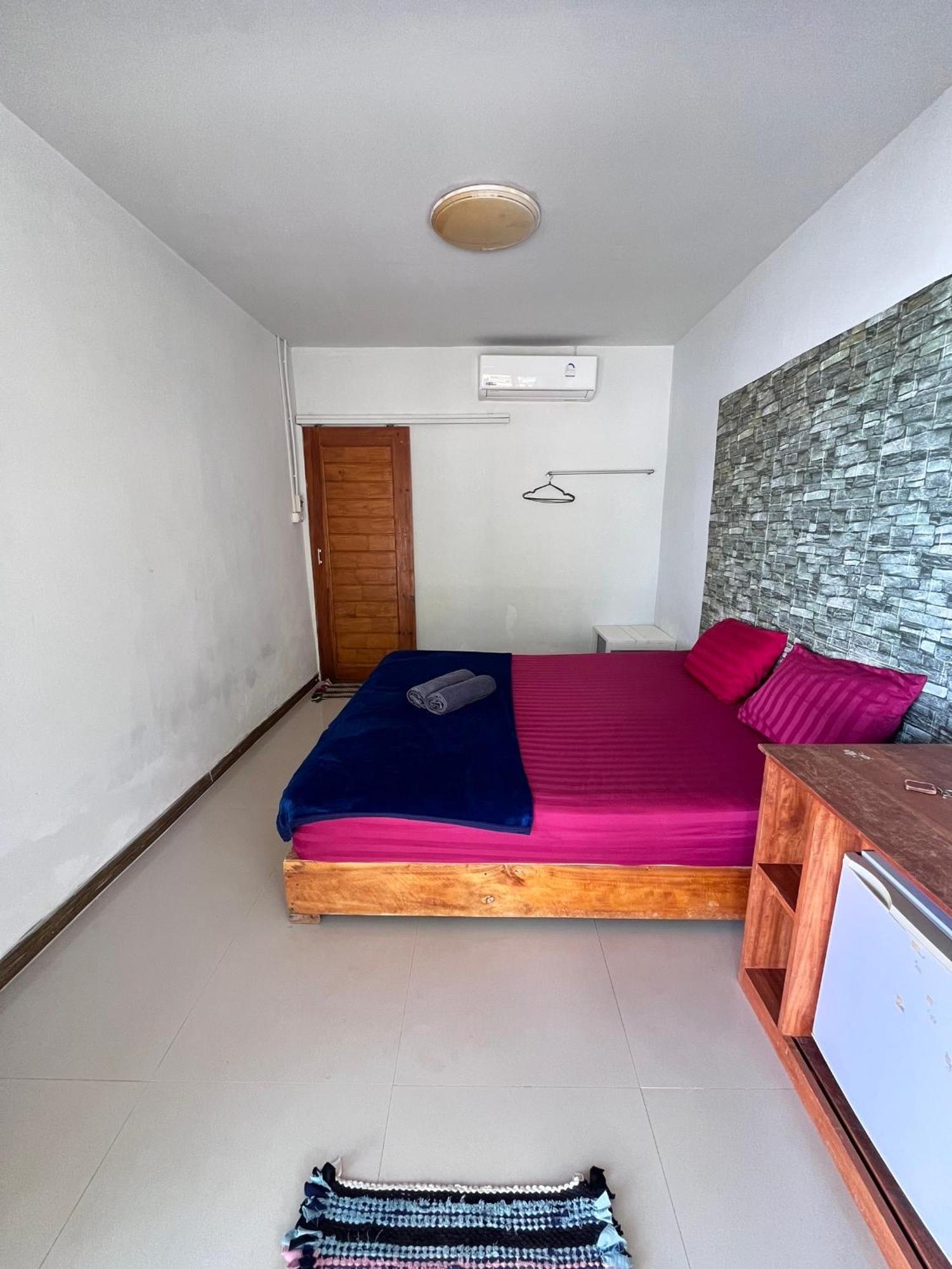 Sea View Guest house 2*