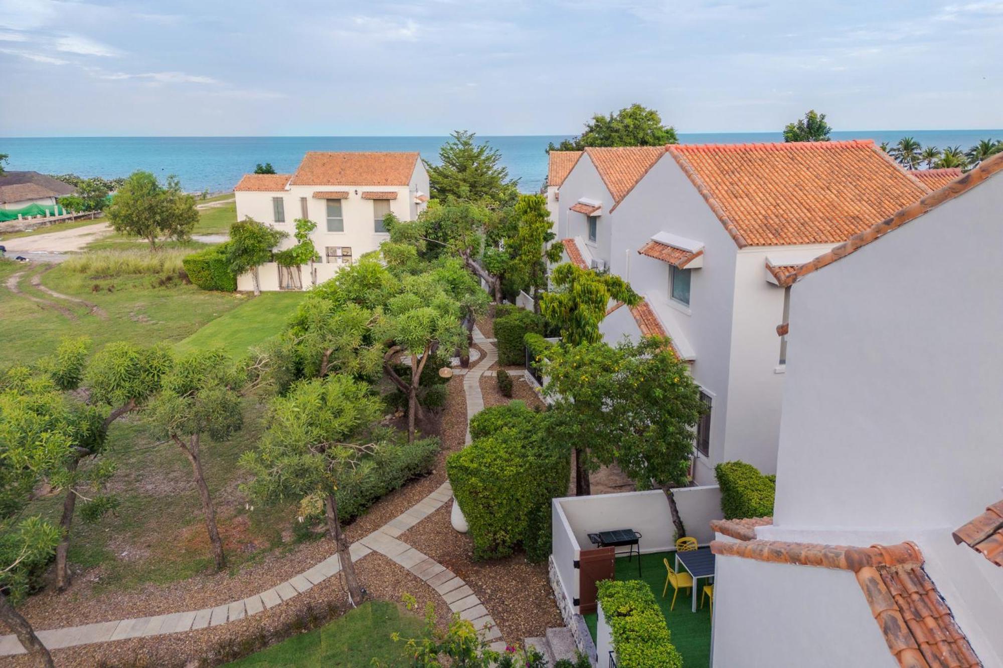 Villa Venice Village Hua Hin Pool *