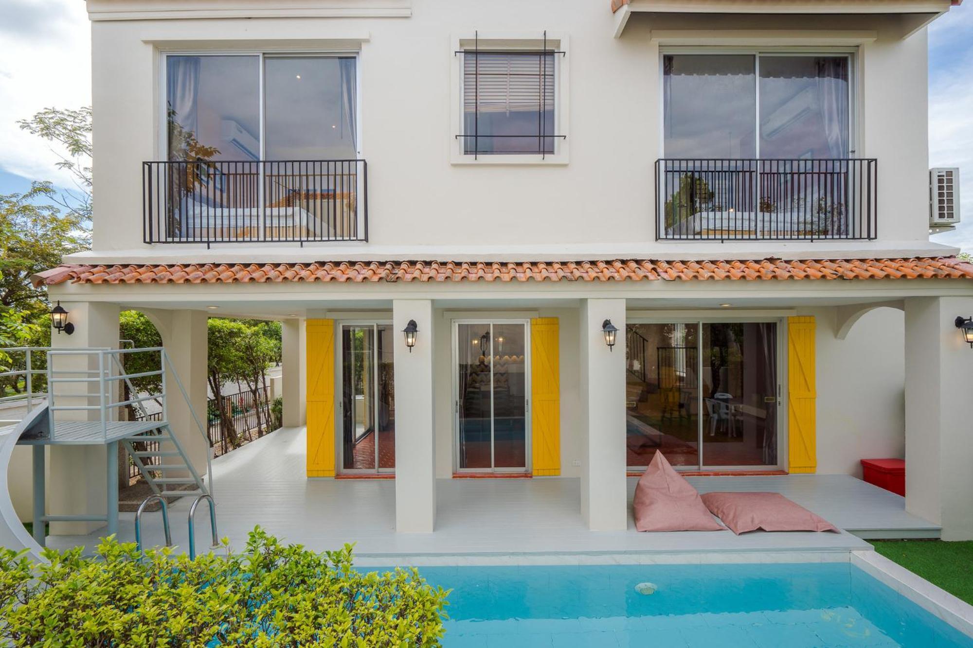 Venice Village Hua Hin Pool