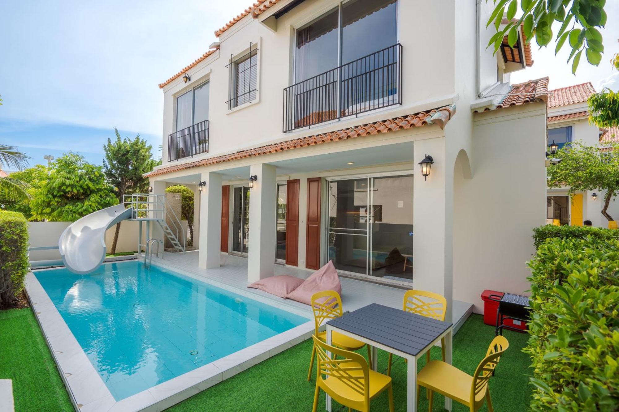 Venice Village Hua Hin Pool Cha-Am