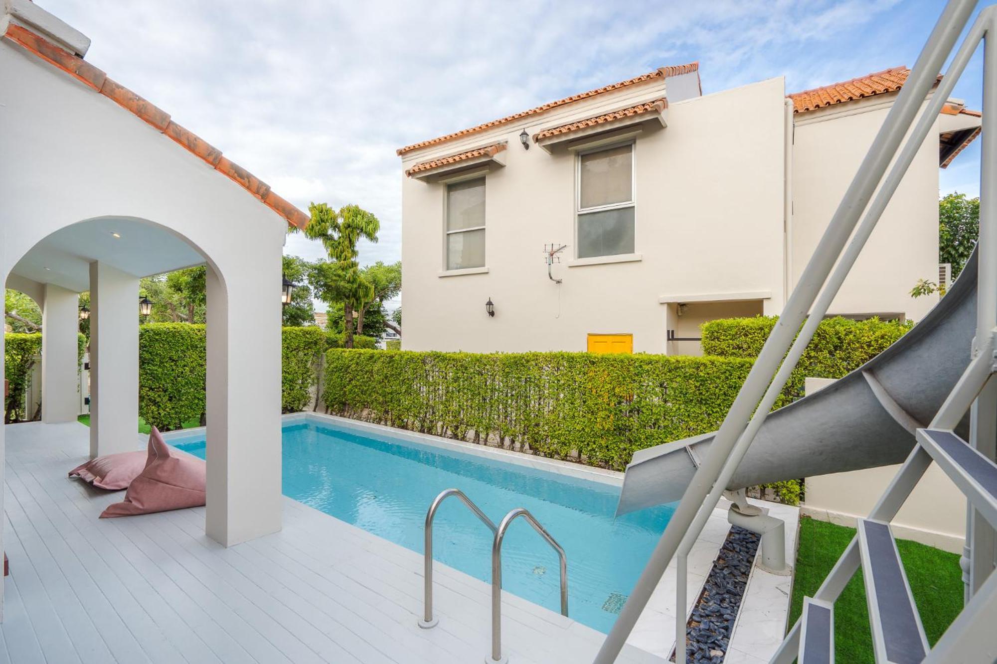 Venice Village Hua Hin Pool Villa *