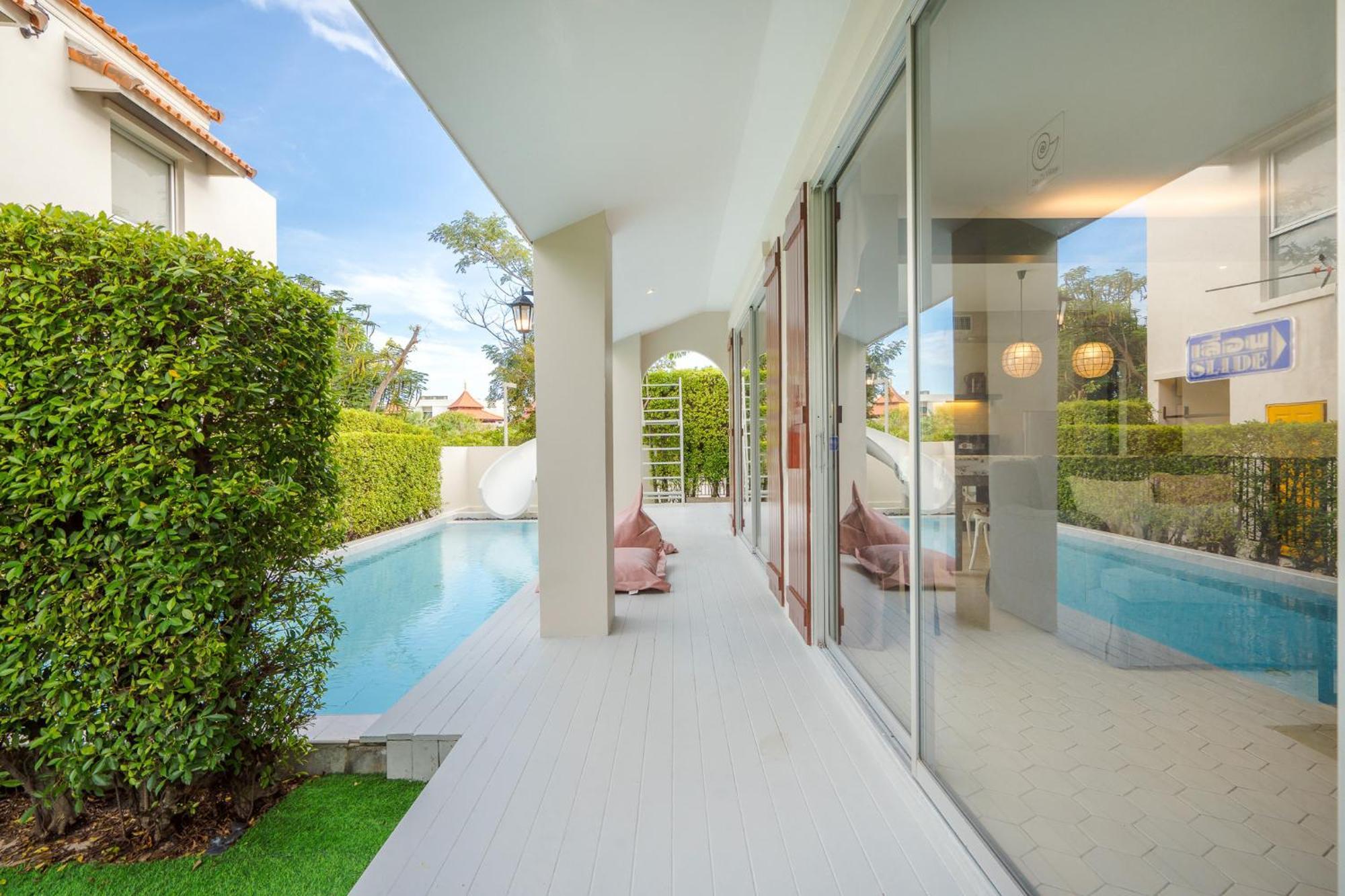 Venice Village Hua Hin Pool Cha-Am