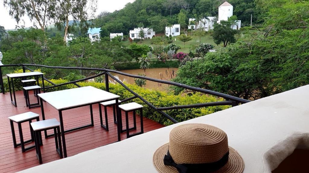 The Buda Muaklek Resort 4*
