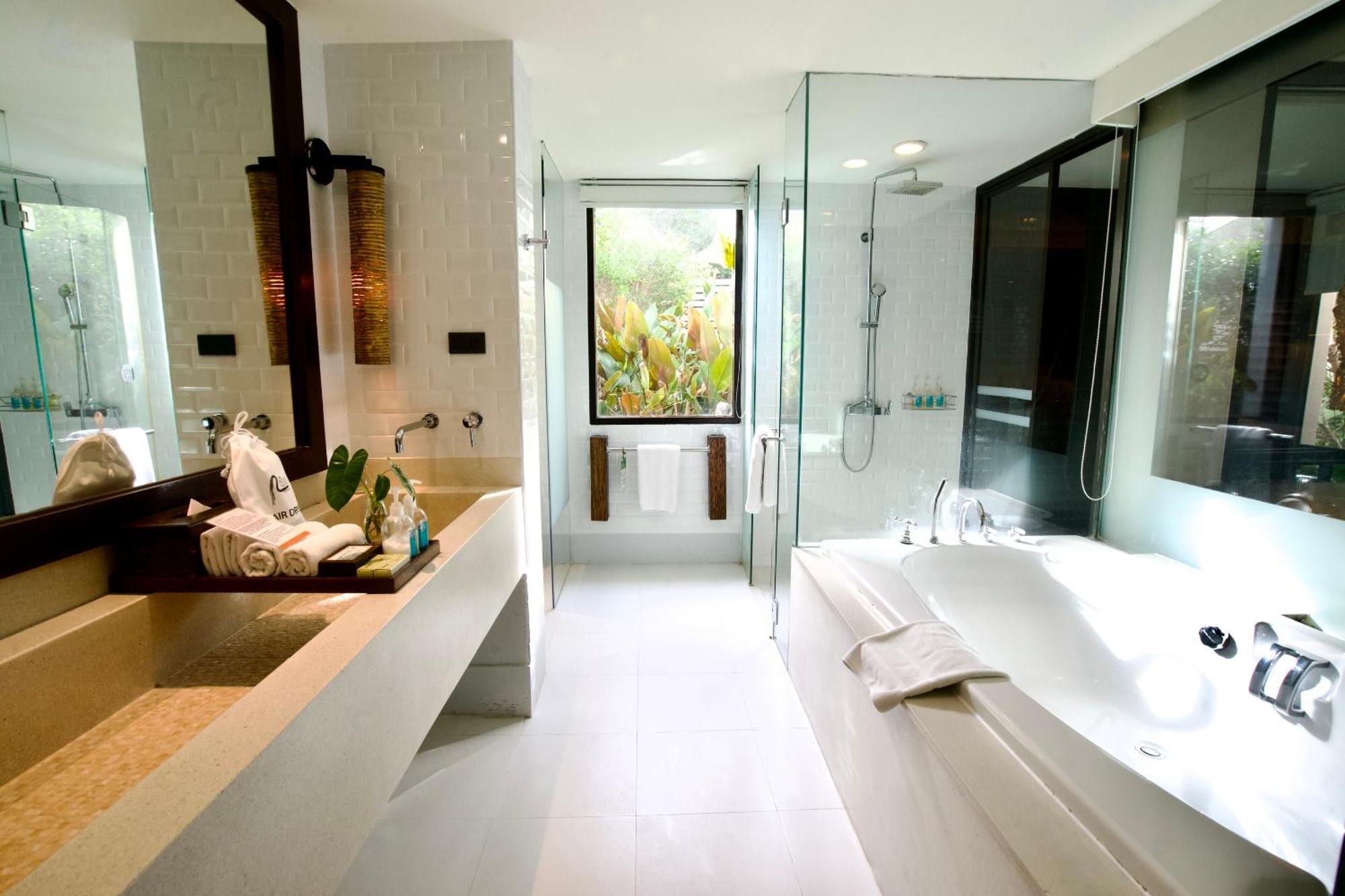 The Rock Beachfront 4* Hua Hin