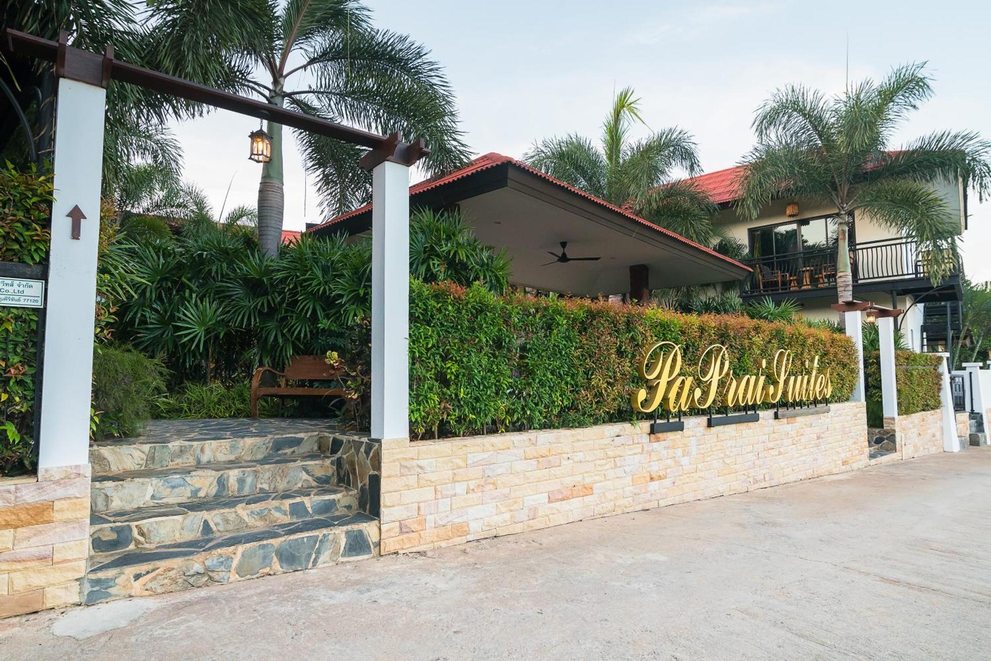 Pa Prai Villas And Suites Resort 4*
