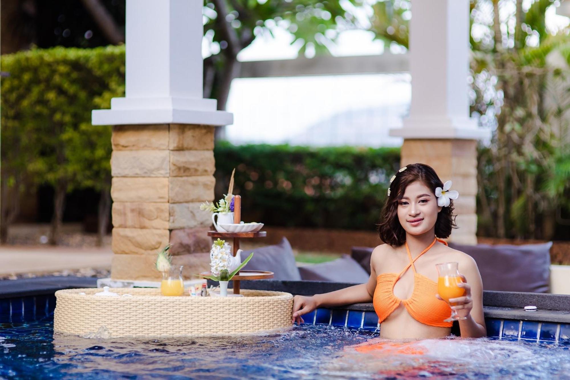 Pa Prai Villas And Suites Resort 4*