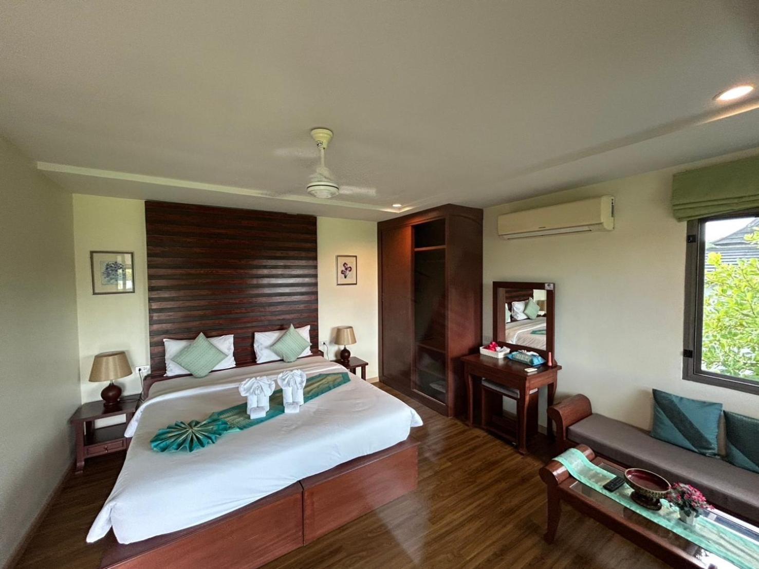 Resort The Hip @ Khao Lak 3*