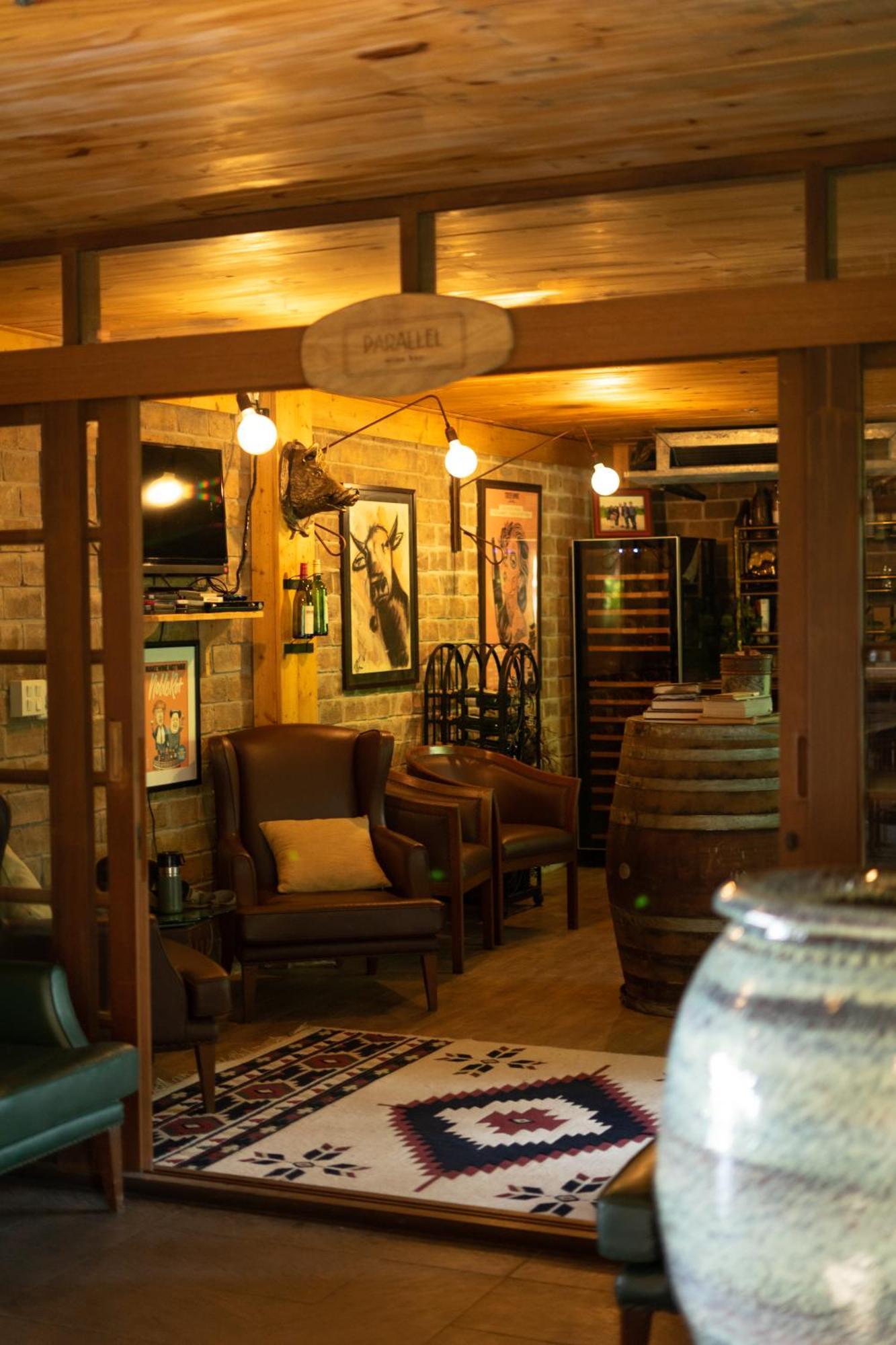 Issara Boutique Winery 4* Muak Lek