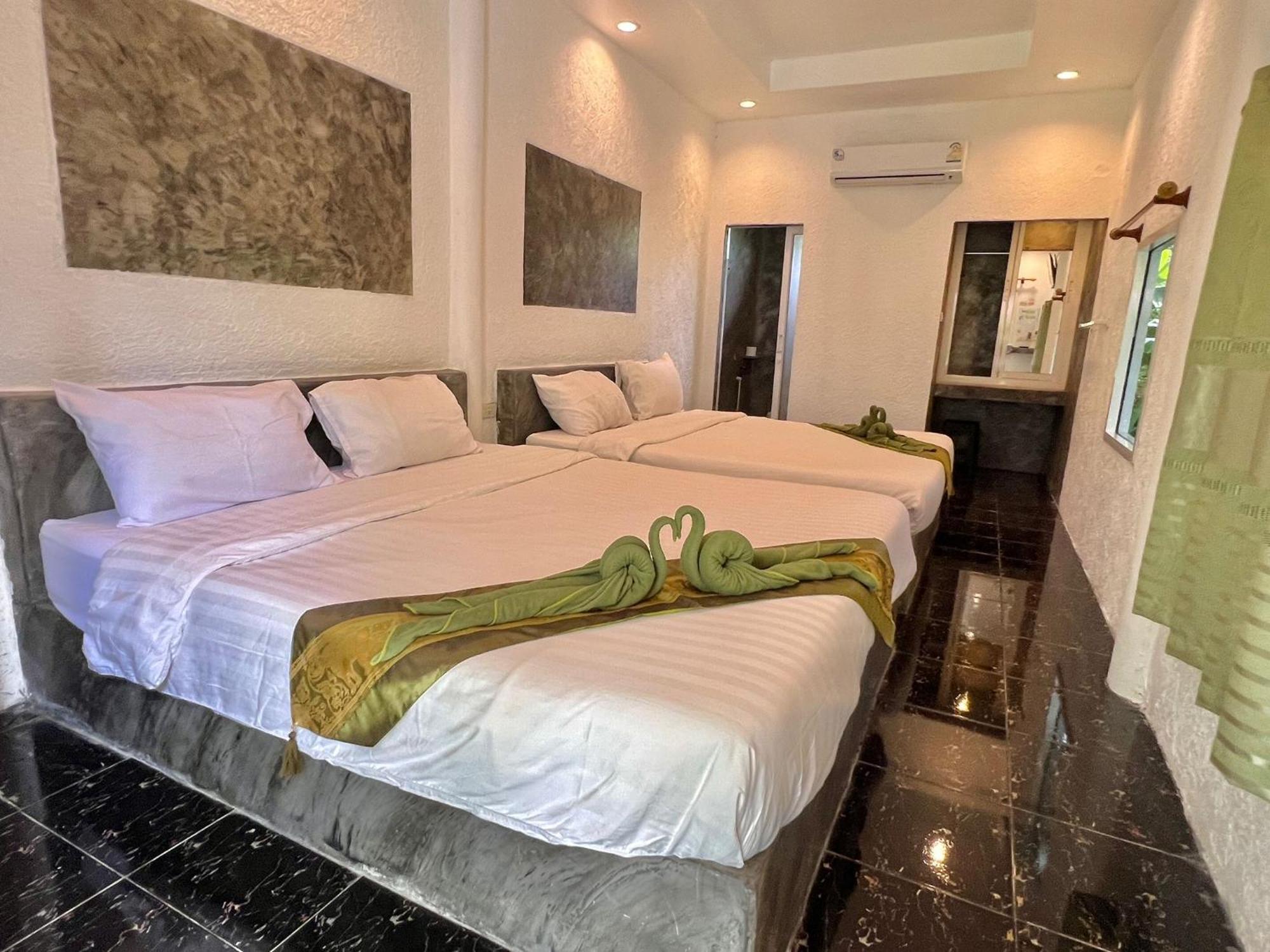 Resort The 2*