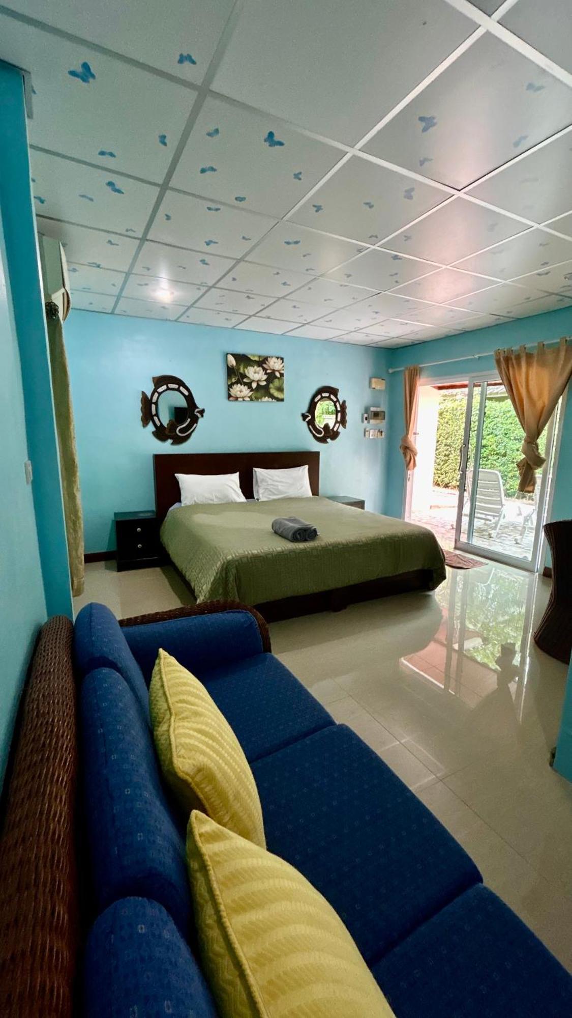 Pakmeng Beach Resort Pak Meng