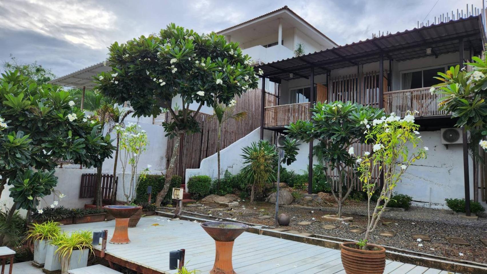 Chasorn Riverside 3*