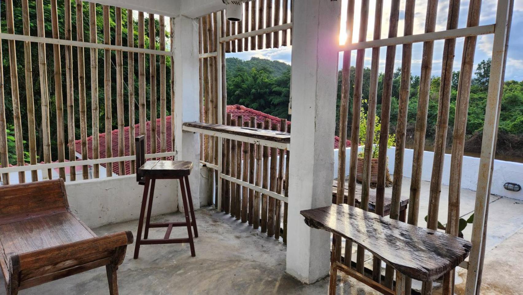 Resort Chasorn Riverside Sai Yok