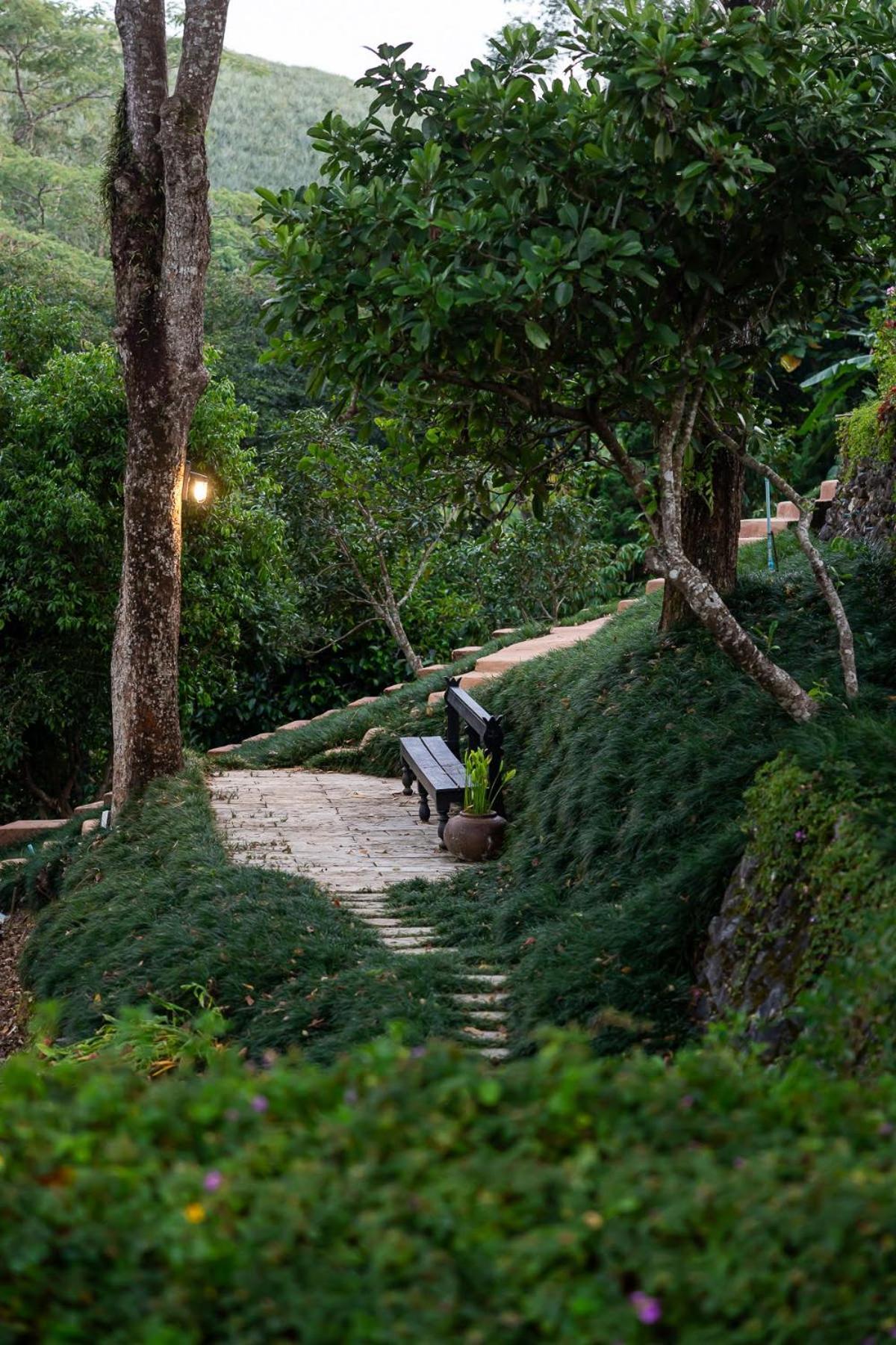Chivit Thamma Da Mountain Villa Mae Chan