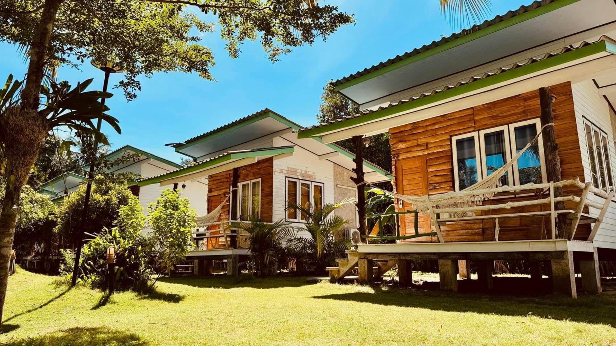 Suan Maprao Resort