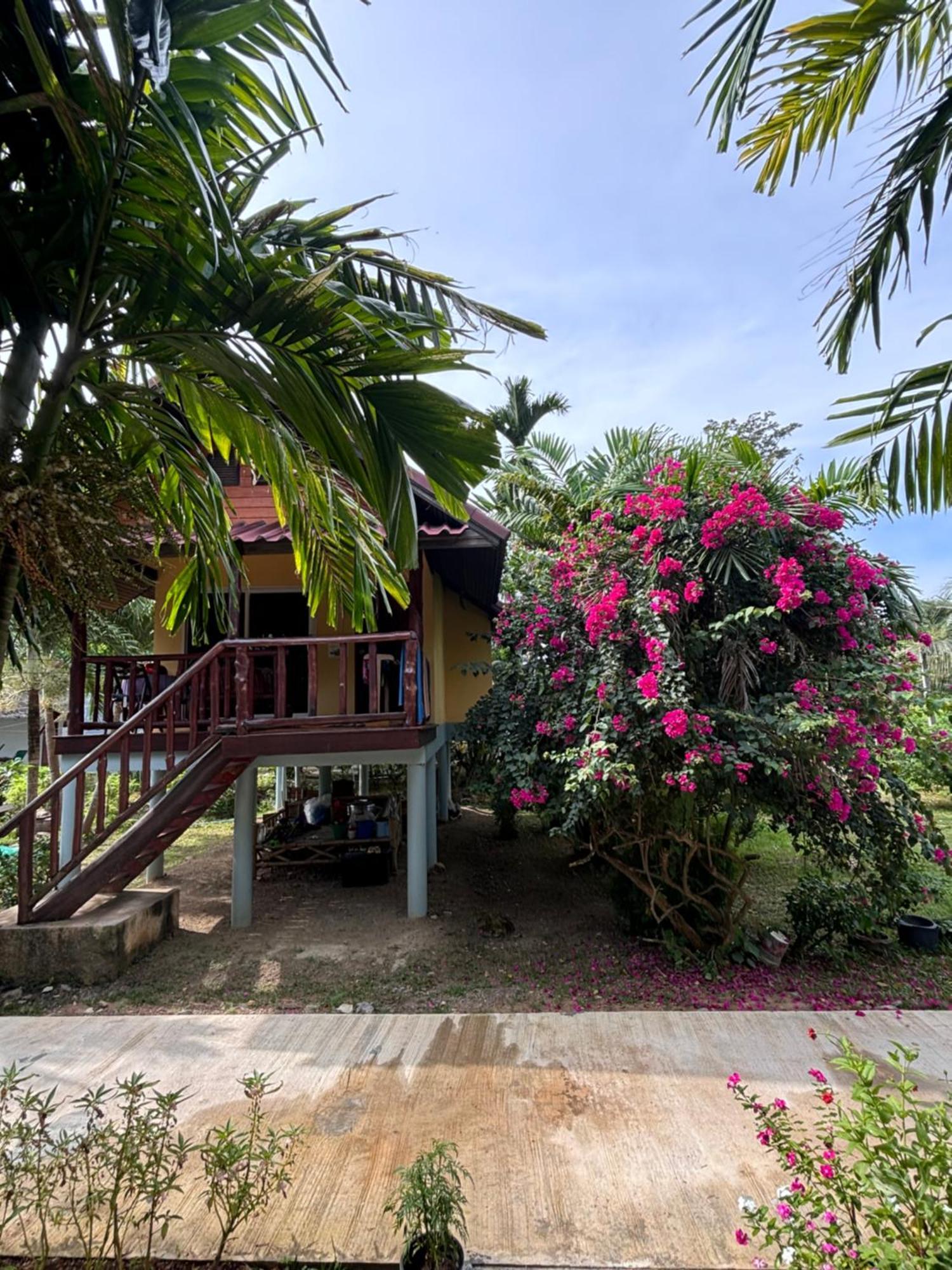Mookdaman Ko Yao Noi