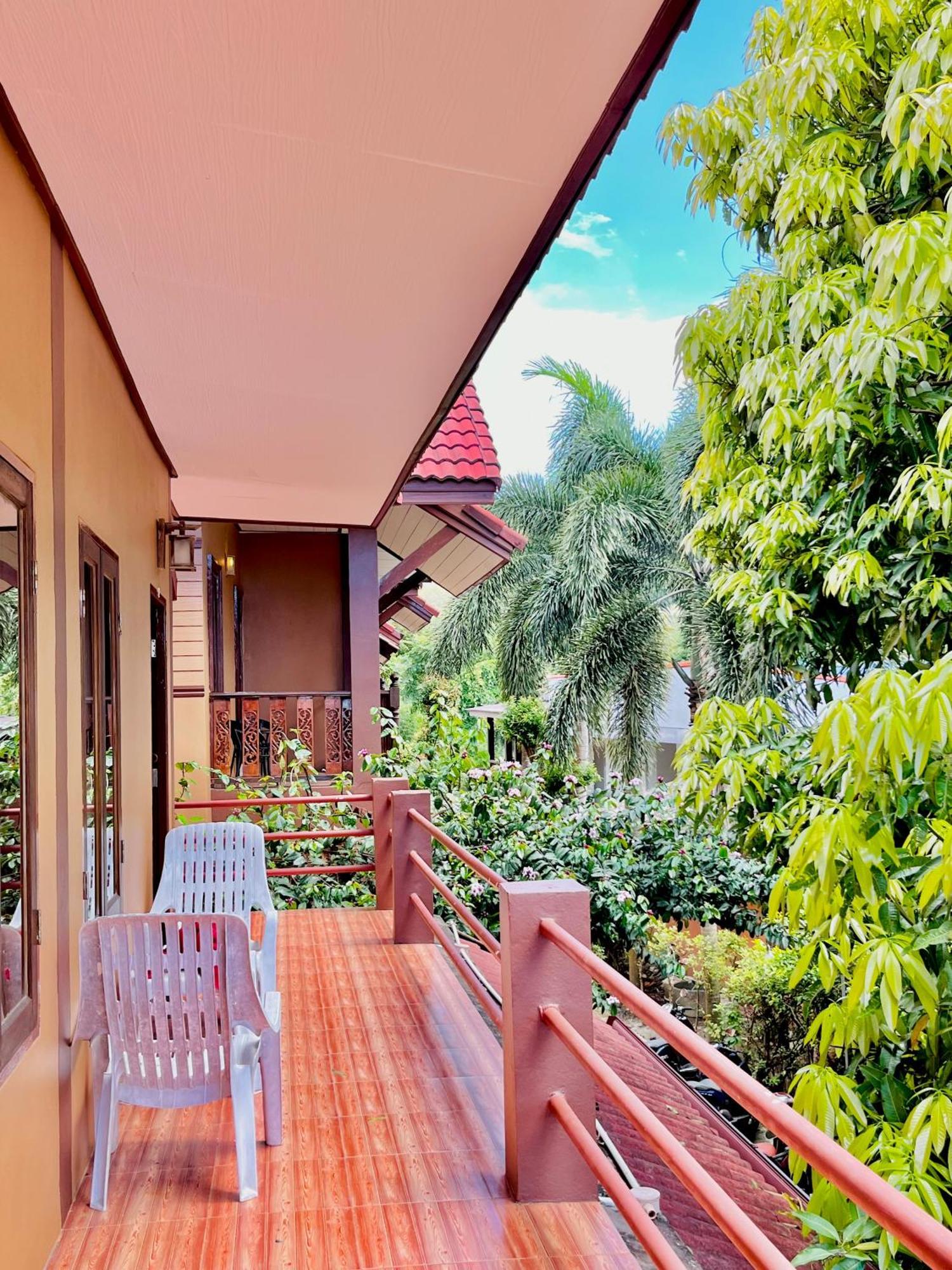 Hostel Lanta Nature House *