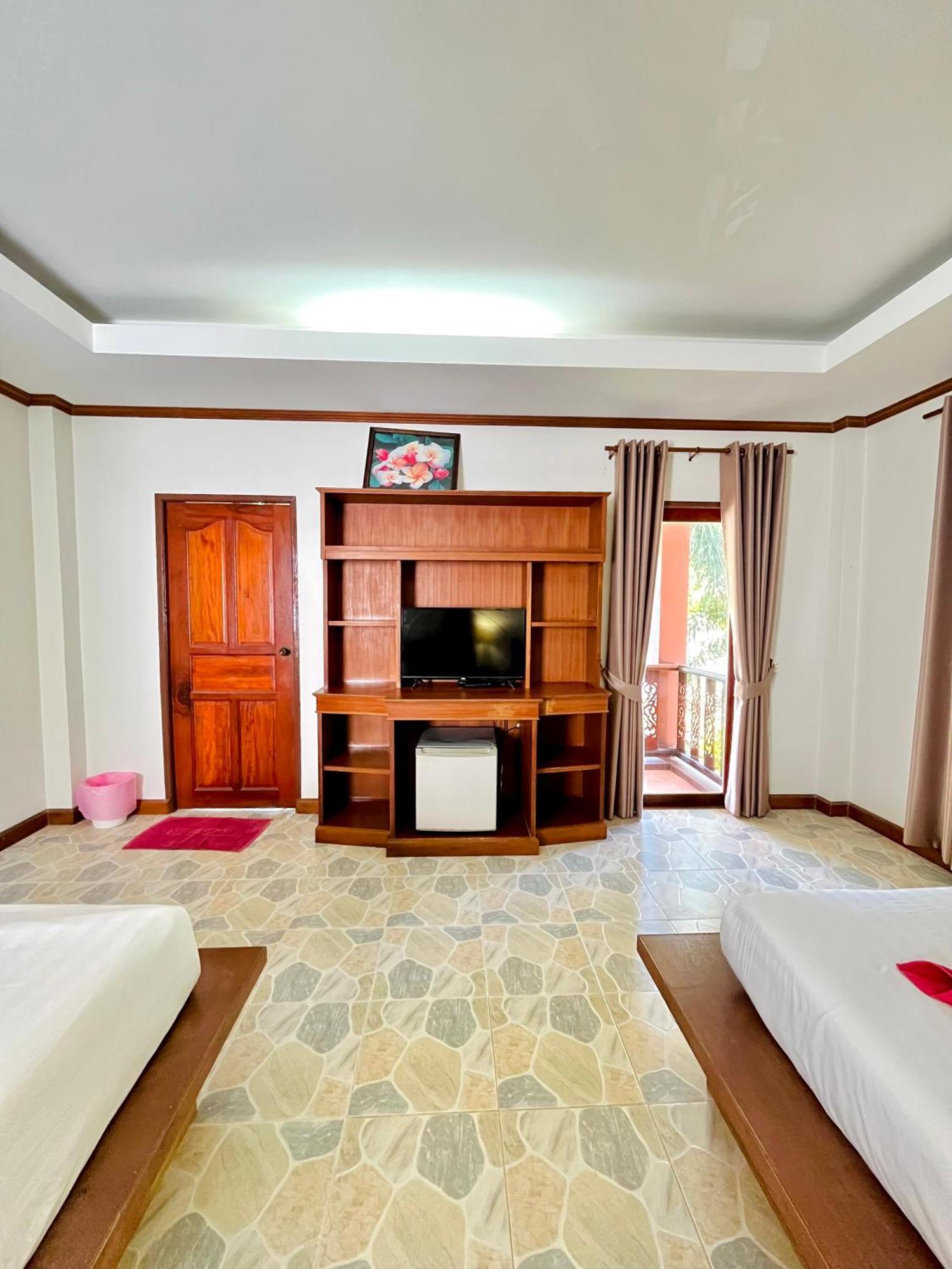 Lanta Nature House *