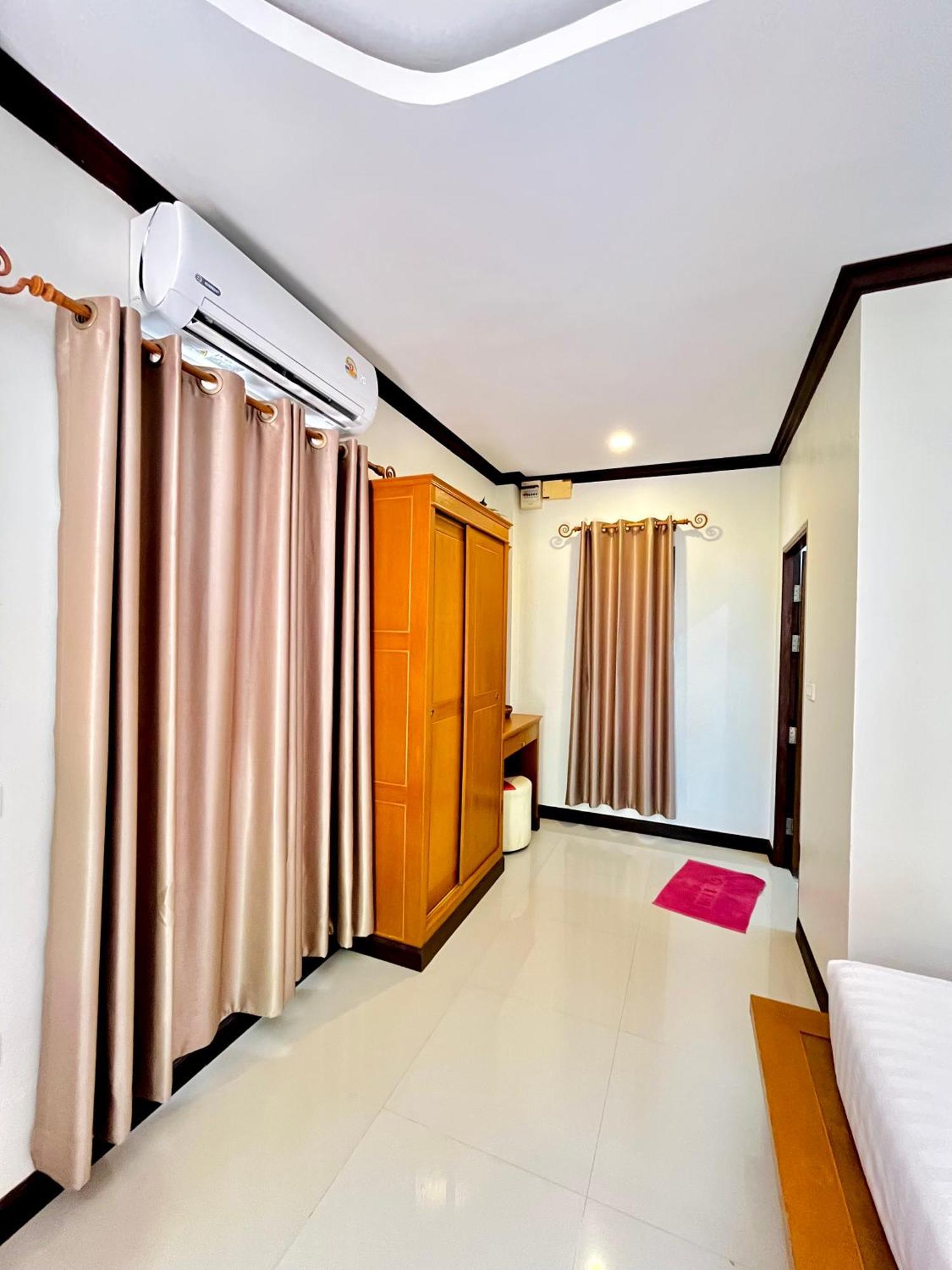 Lanta Nature House Hostel Koh Lanta
