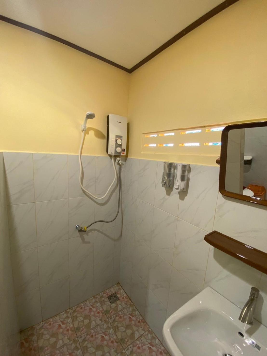 Resort Baan Panseng *