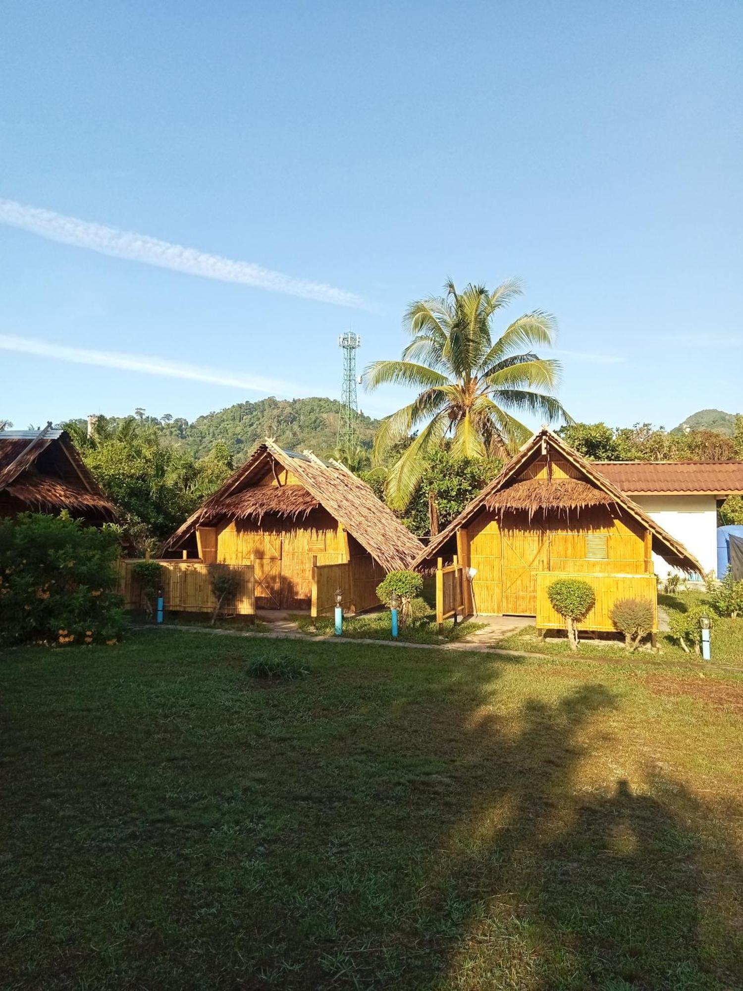 Oyoy Reggaebar Guest house
