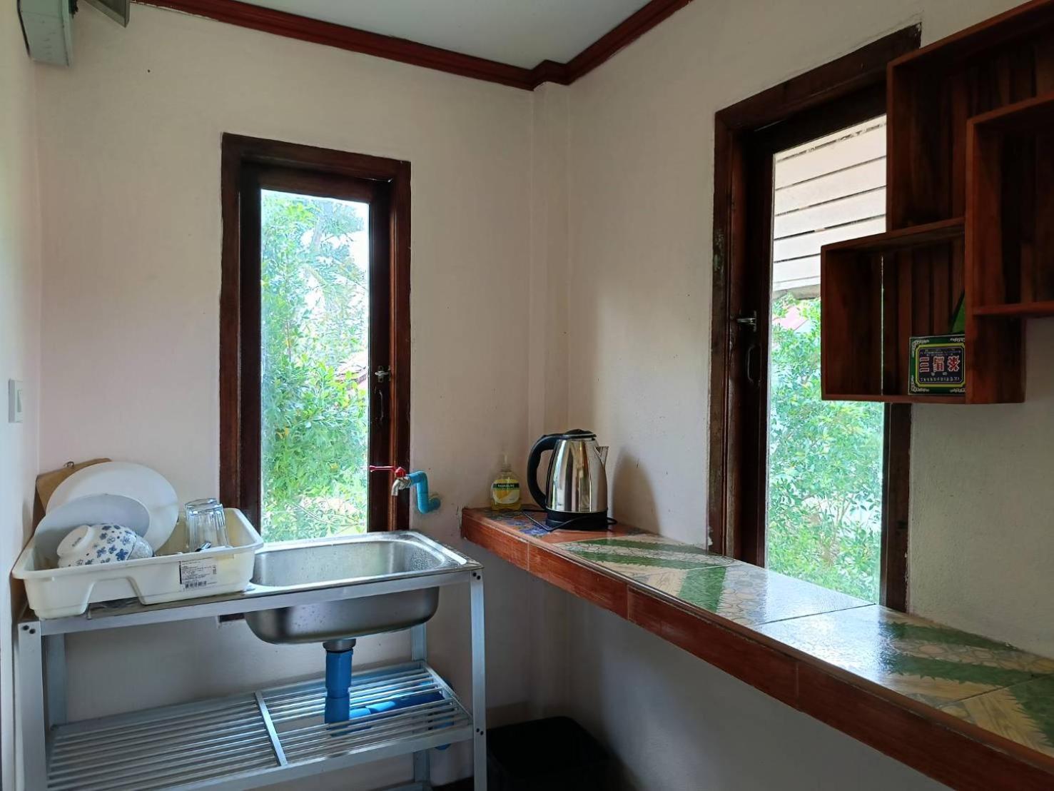 Guest house Three Monkeys *