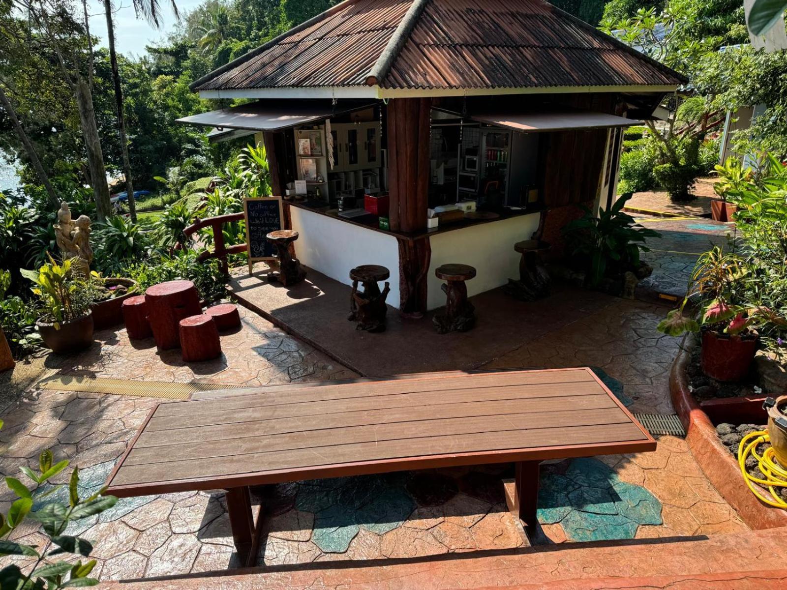 Resort Buri Hut Natural 3*