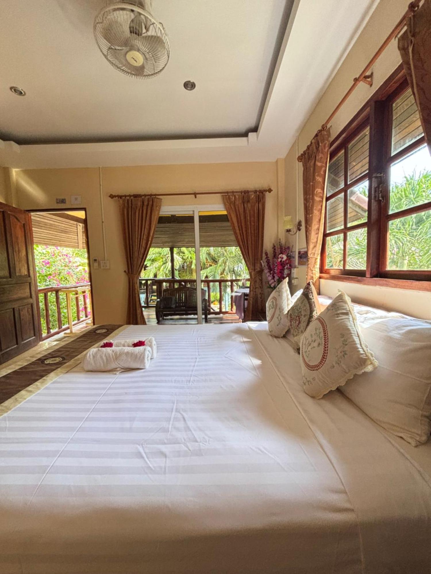Mookdaman Ko Yao Noi