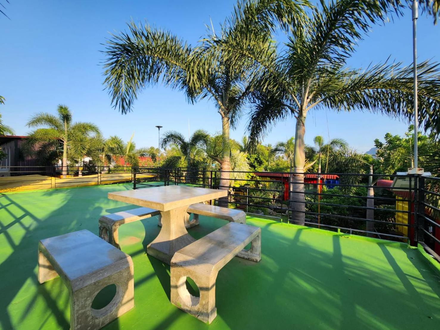 Resort Box At Pran