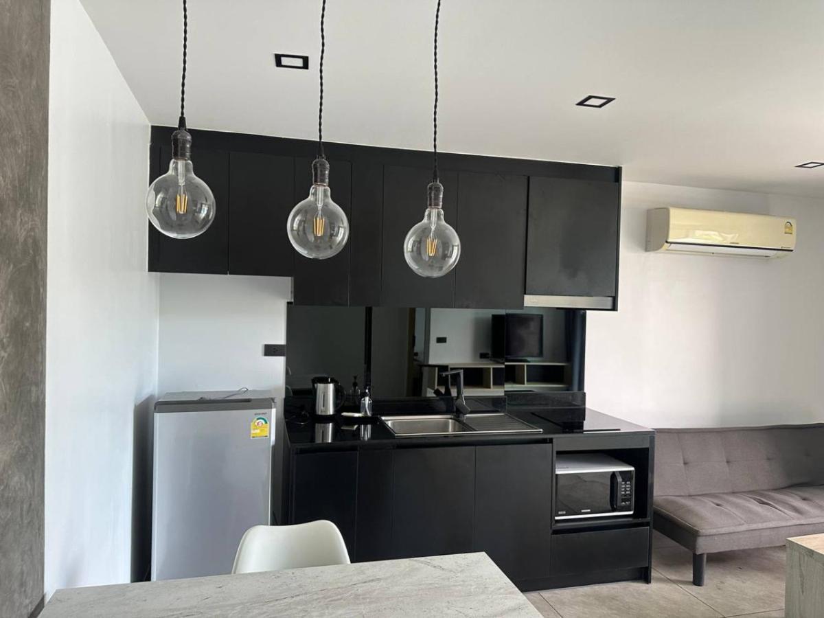 Apartment Modern On Naiharn *