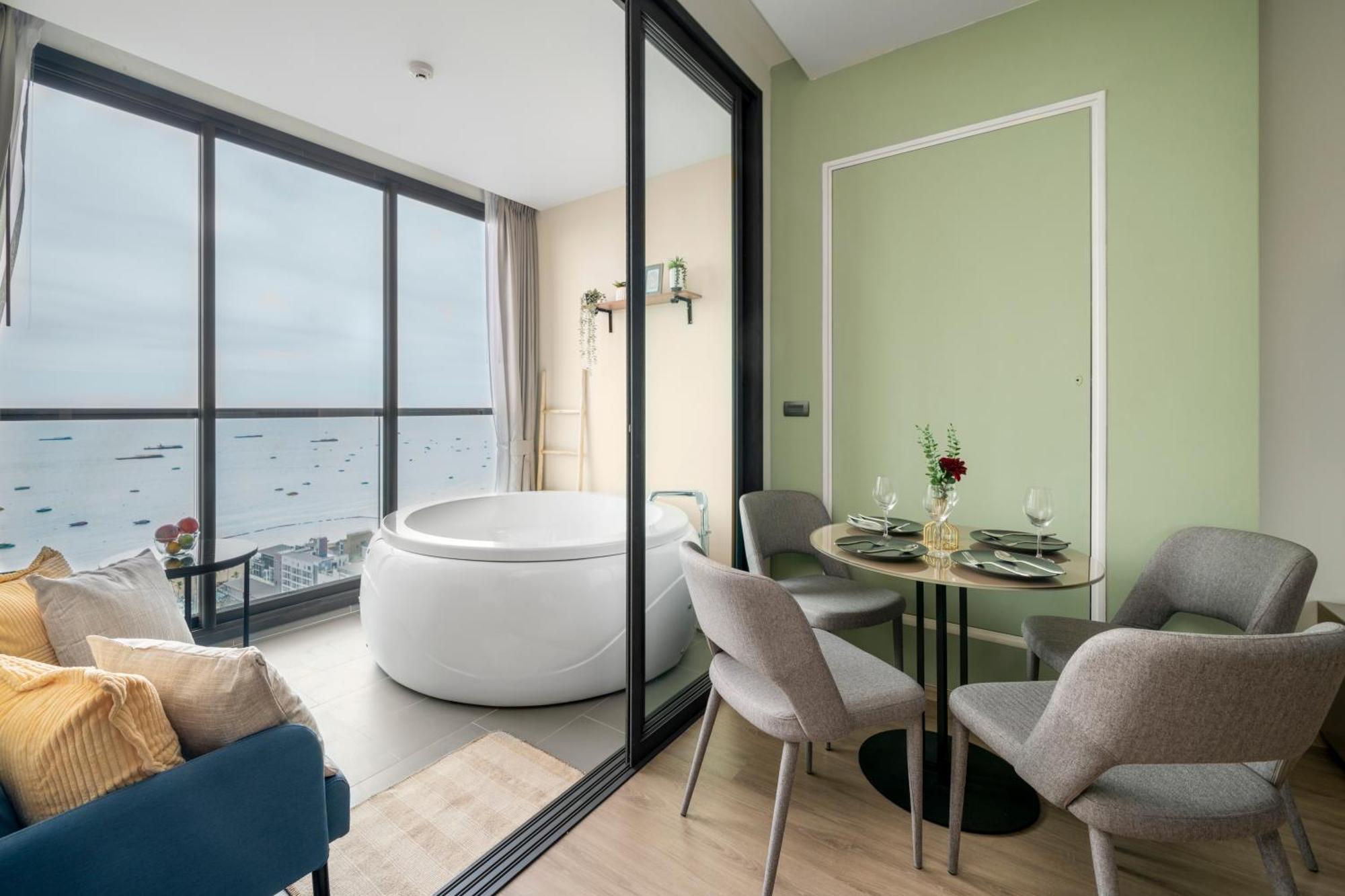 Vacaystation Edge Hotel 4*