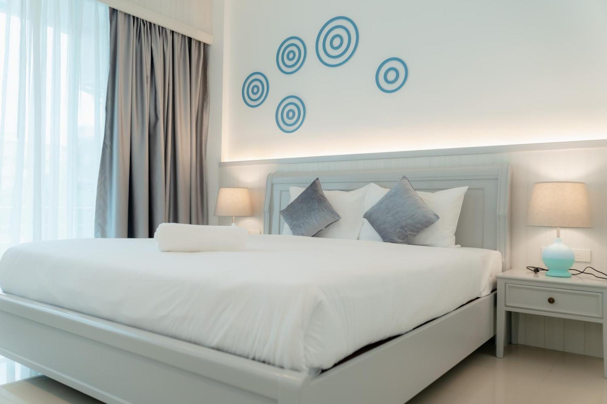 Apo Guest house 3*