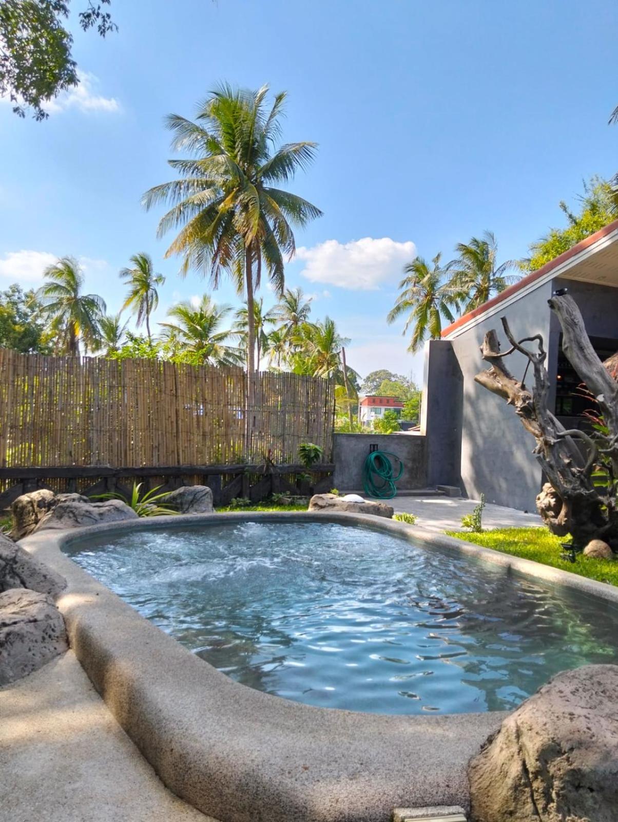 Resort Varaya Ban Kraek