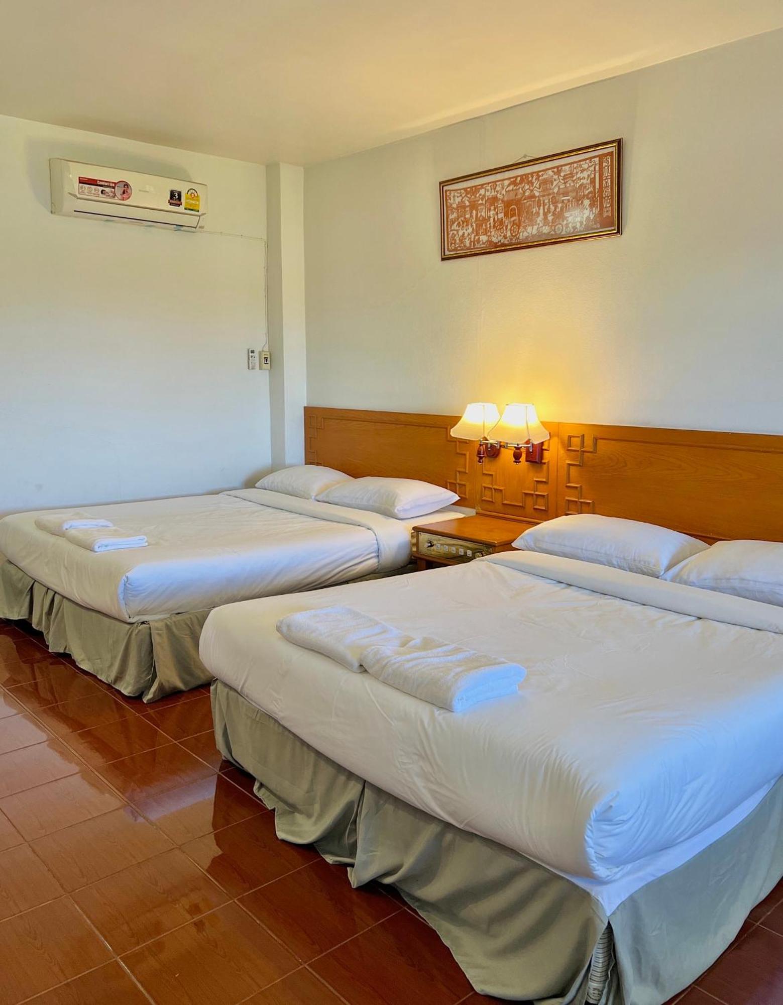 Maesalong Resort 3*