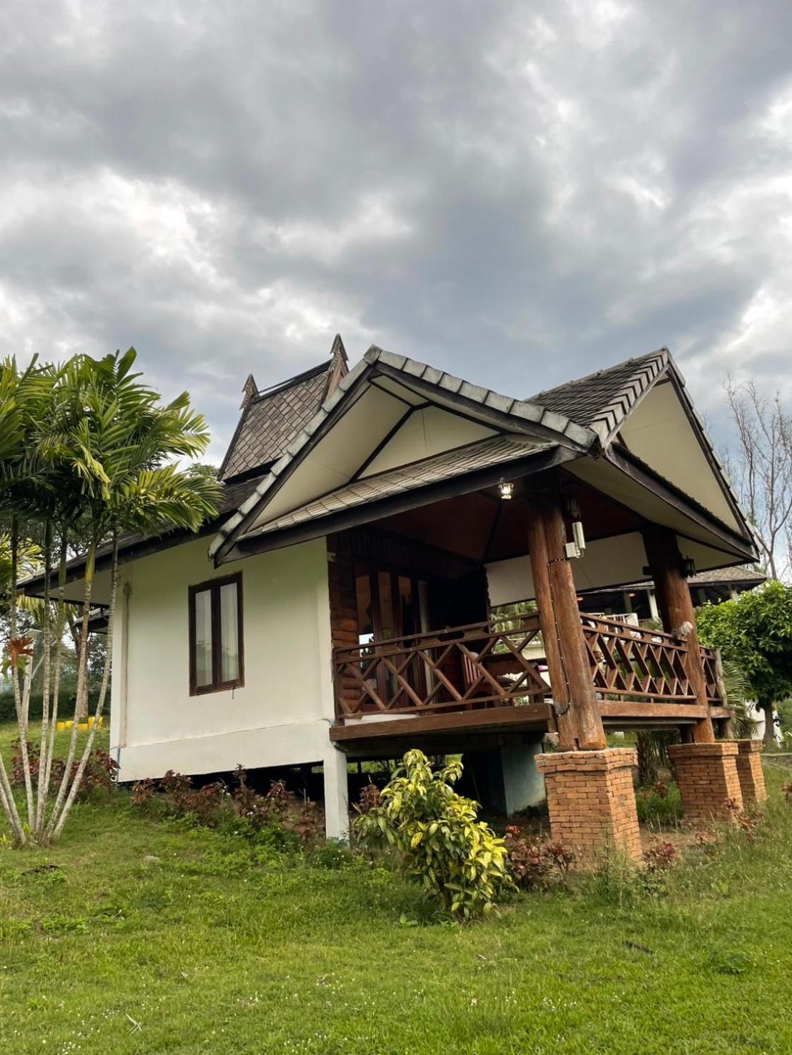 & Baan Chonphao