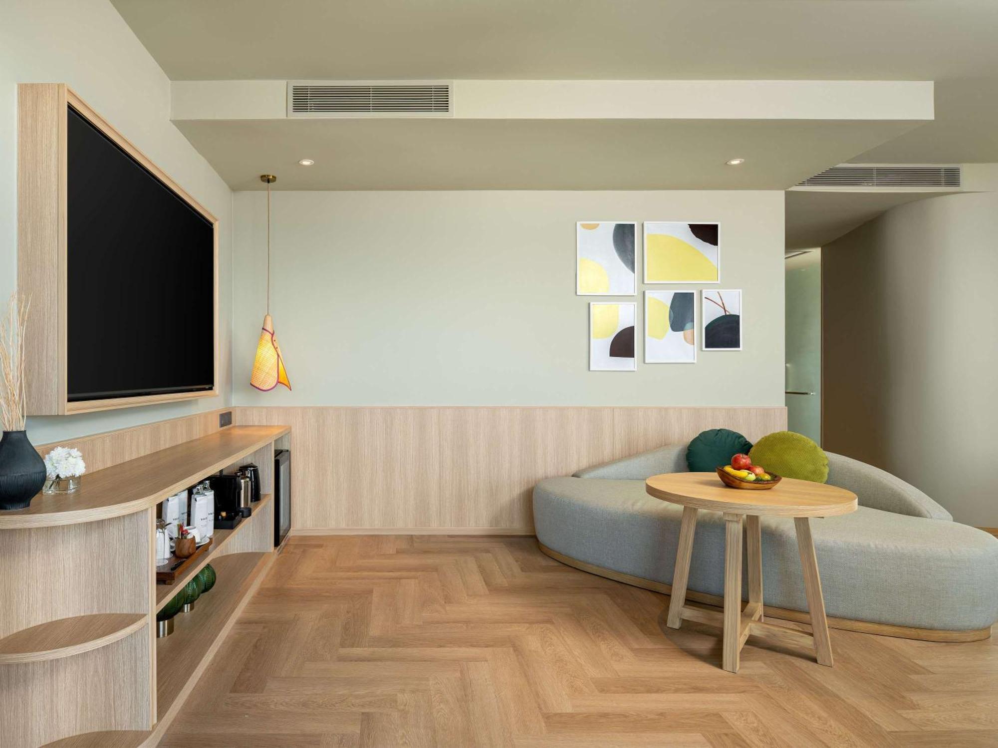 Mercure Rayong Lomtalay & Resort Mae Phim