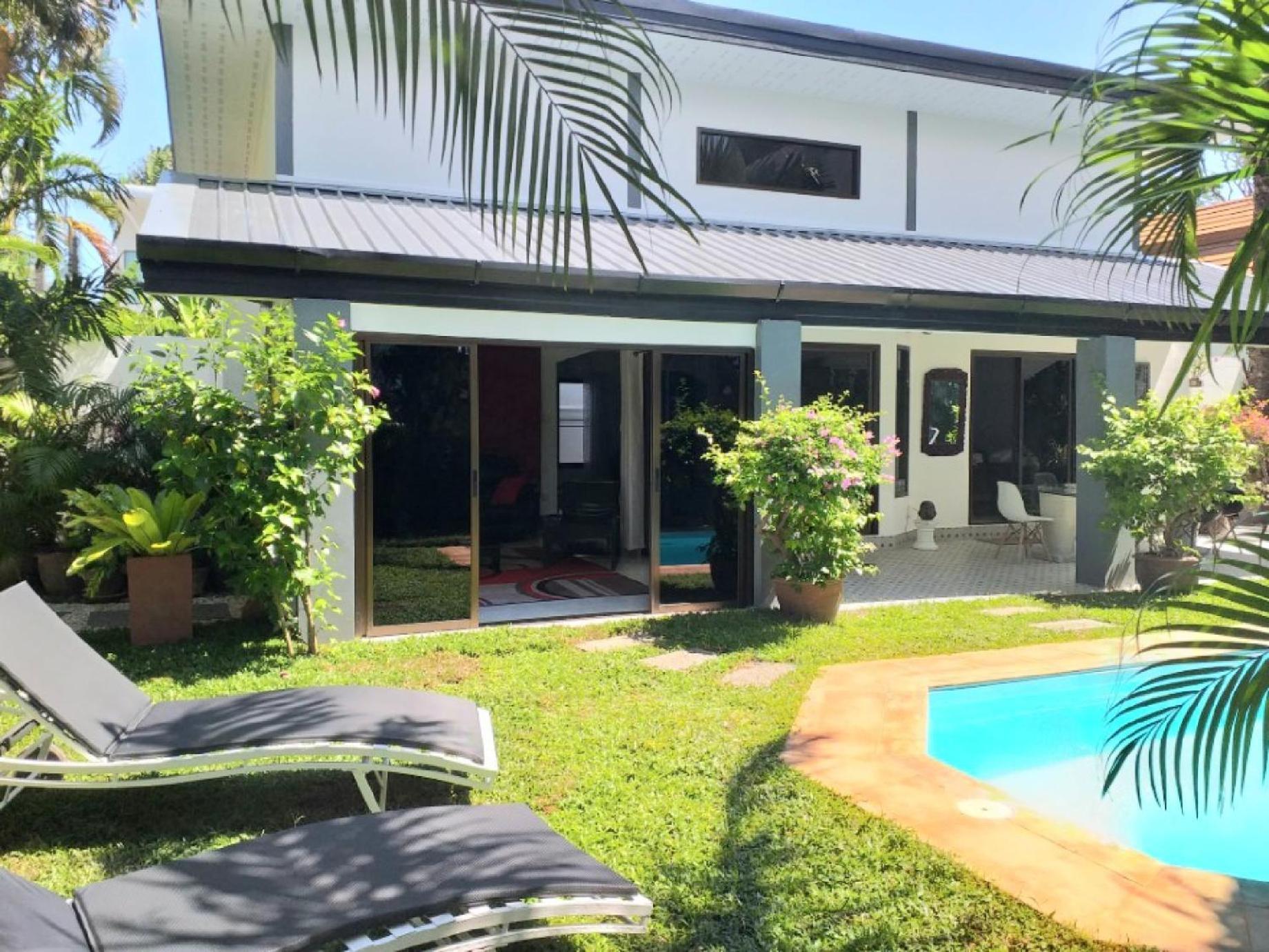 Villa Bjou, Cosy Tropical *