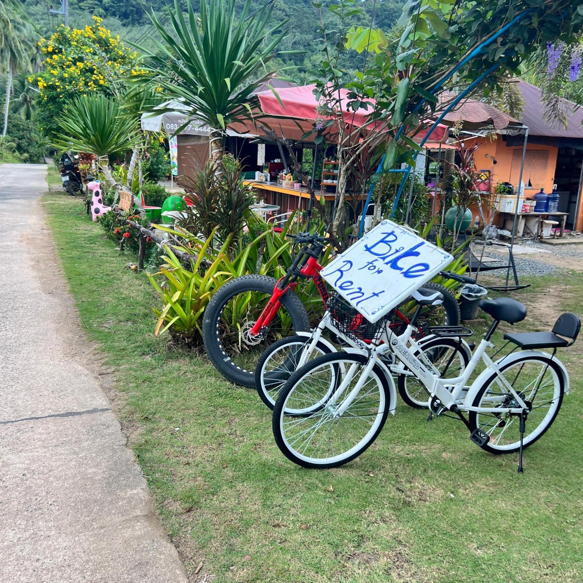 Resort Lee Red House Ban Lak Uan