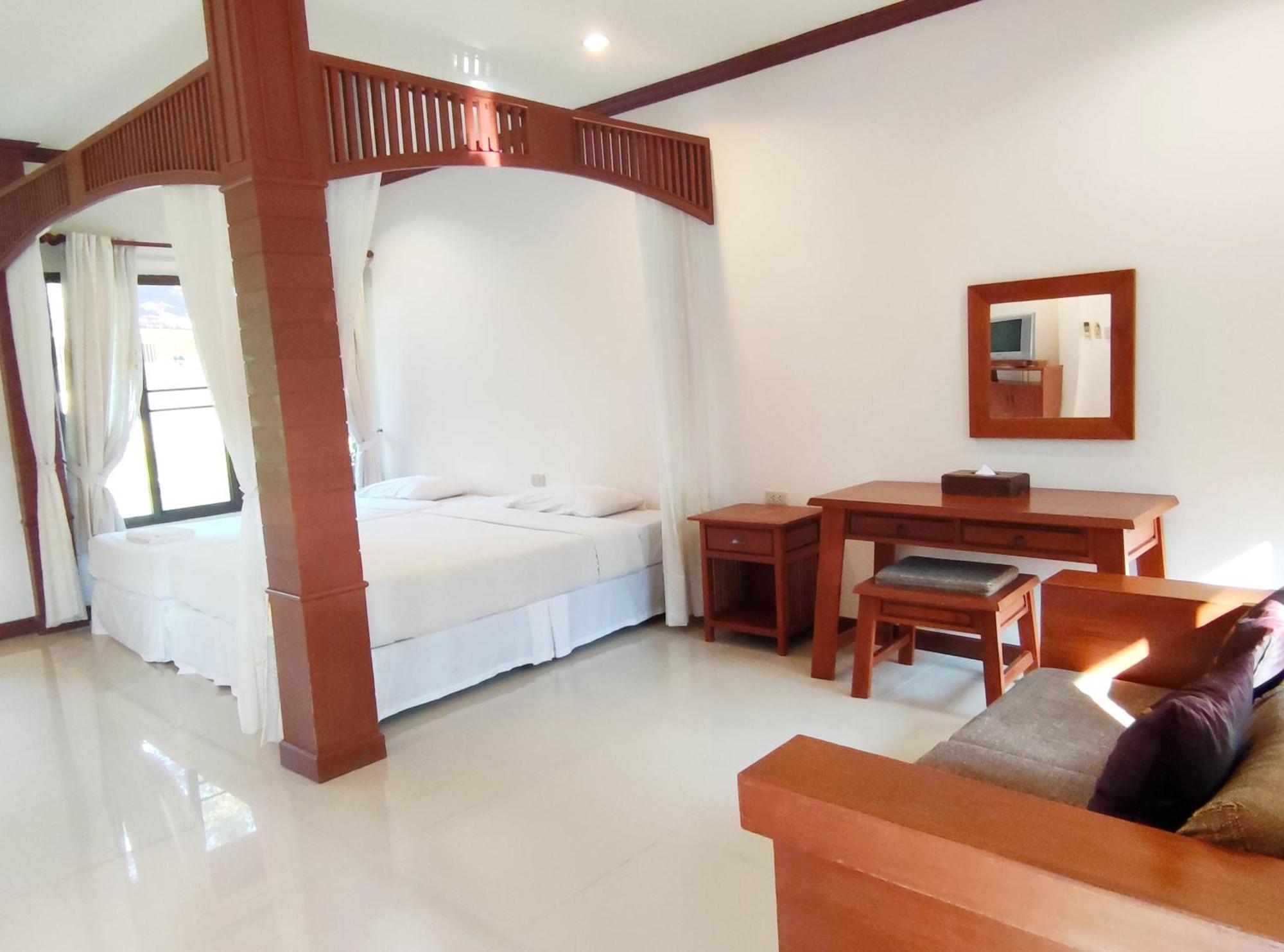 Thara Cholapruek 3* Nakhon Nayok