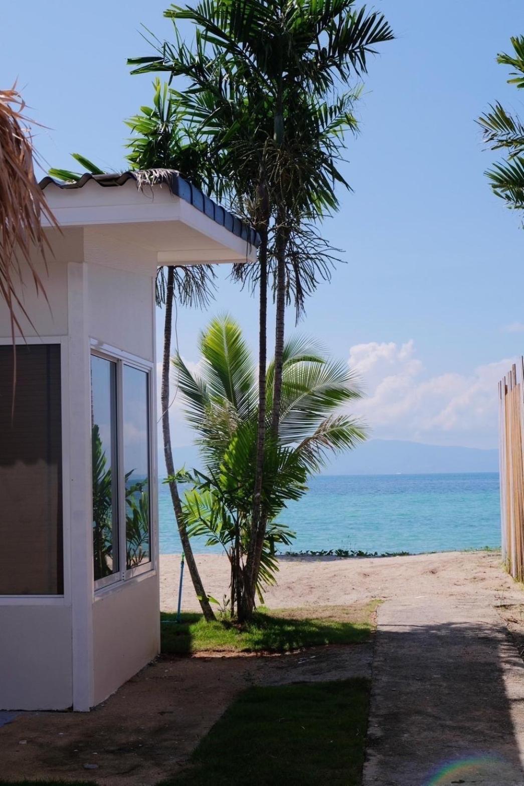 Sea Escapes Resort