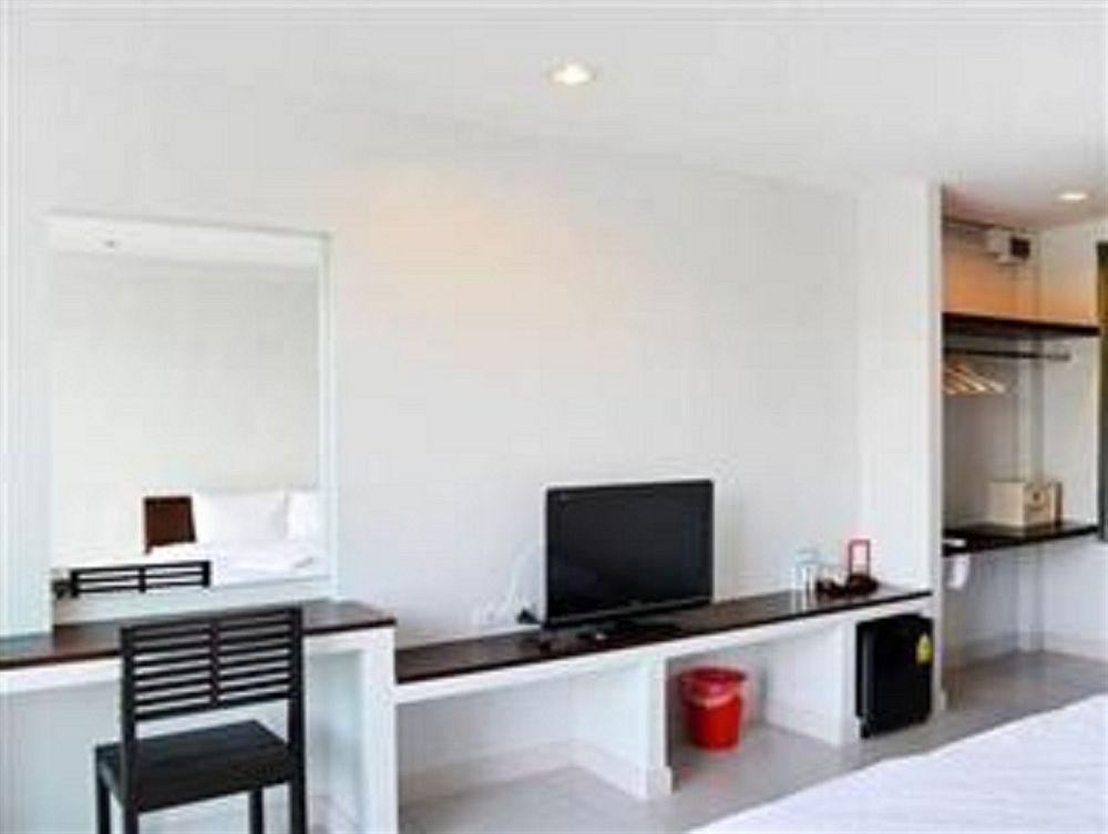 The Nidhra Boutique 3*