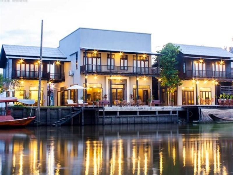 The Bank River House Ayutthaya Resort 3*