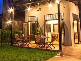 The Bank River House Ayutthaya Resort