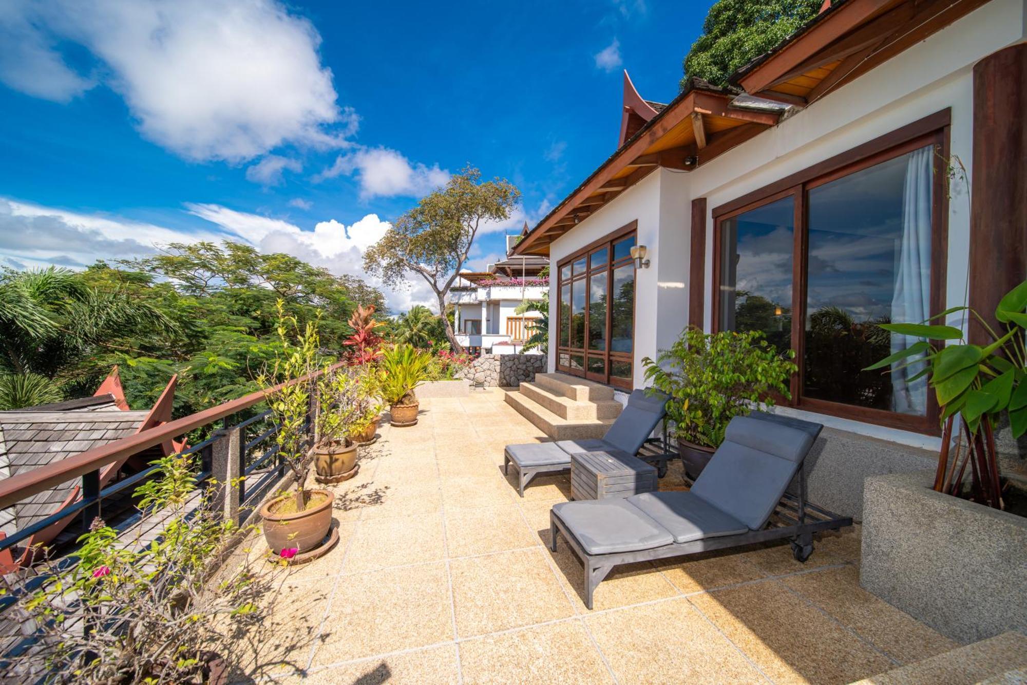 Surin Luxurious 6br Private Swimming Pool Stunning Sunset Villa *