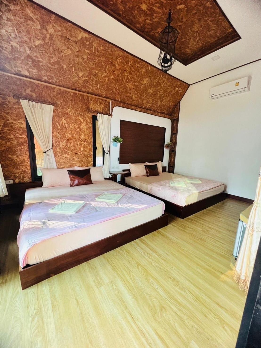Ban Nab Dao Koh Libong