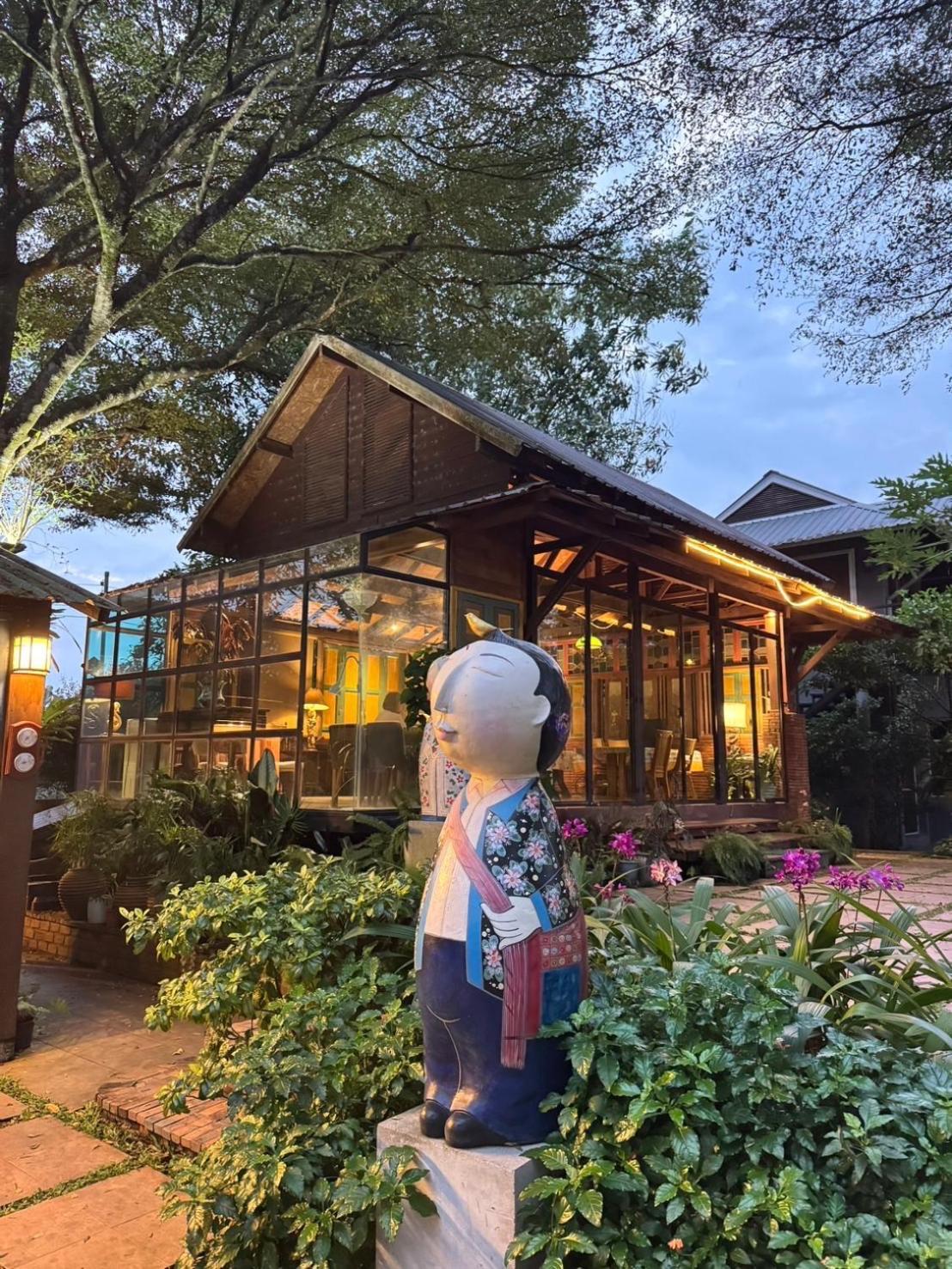 Bed & Breakfast Gumbie House 3*