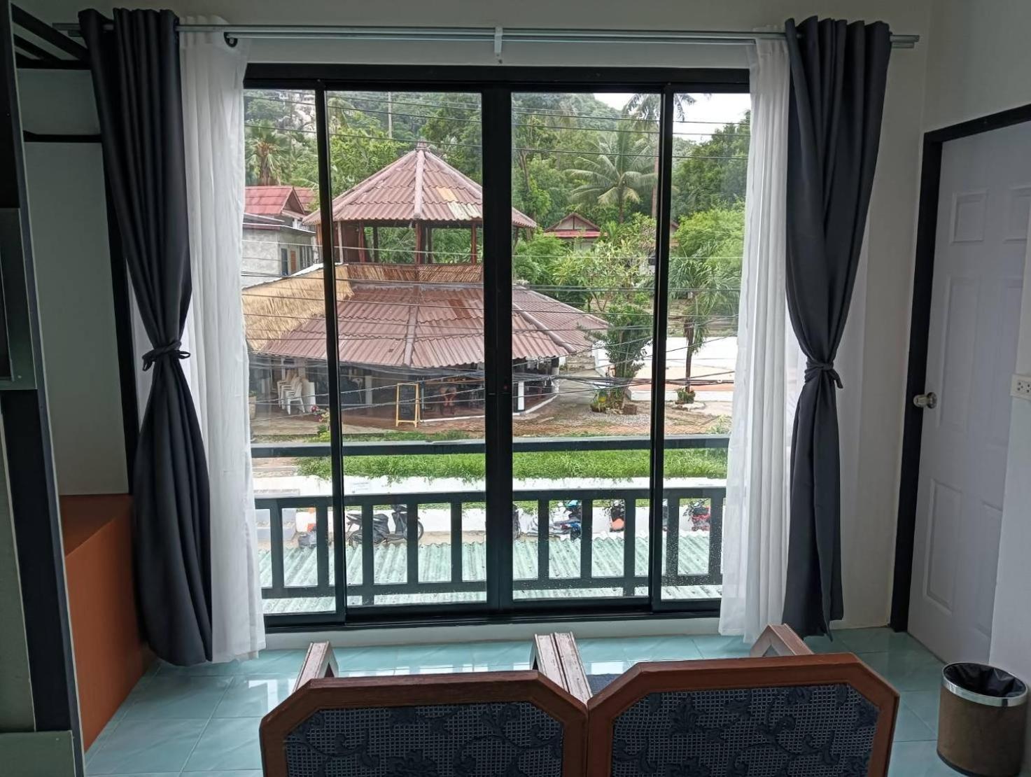 Albergue White Jail At Ko Tao