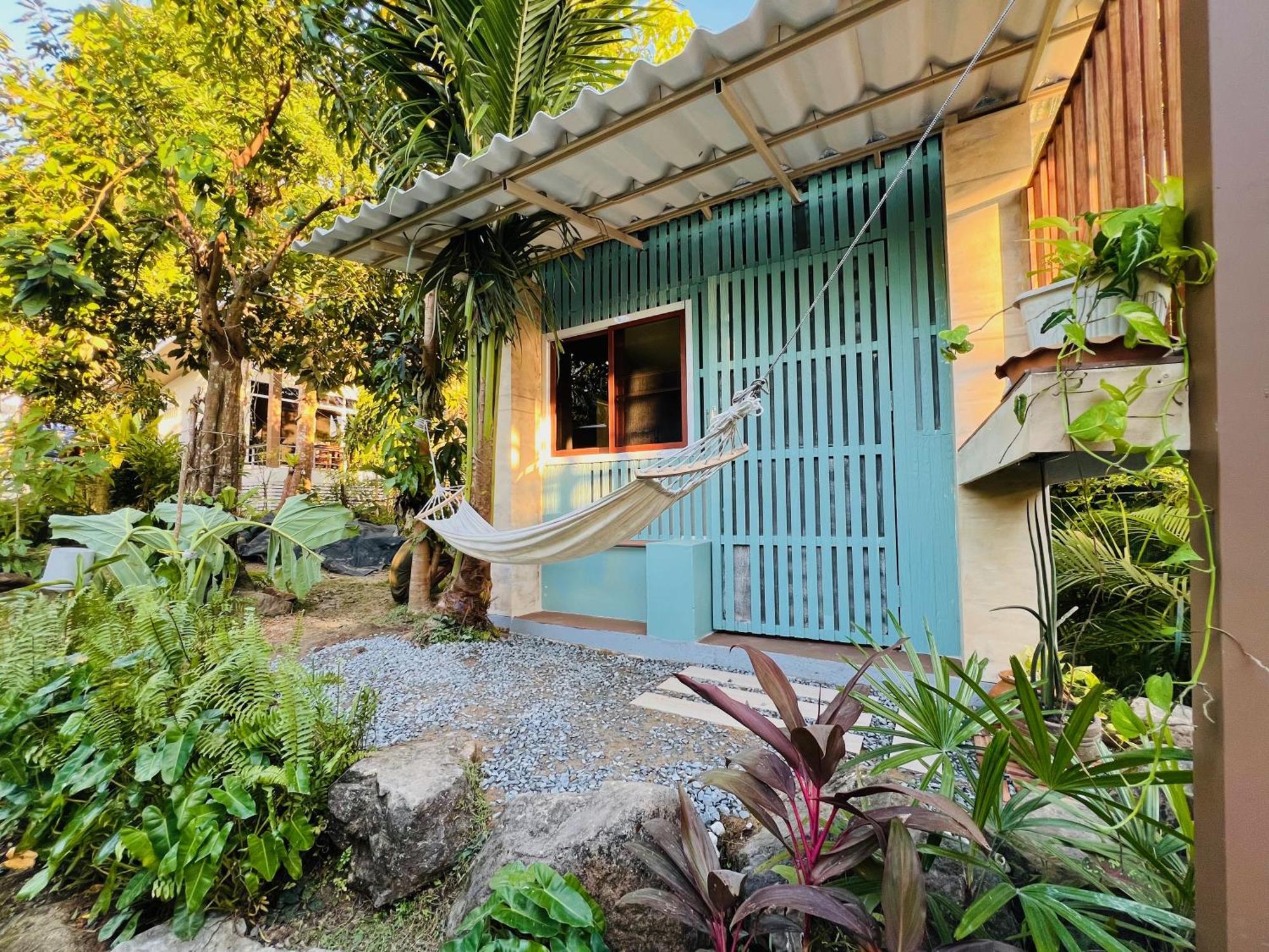 Guest house Jungle *