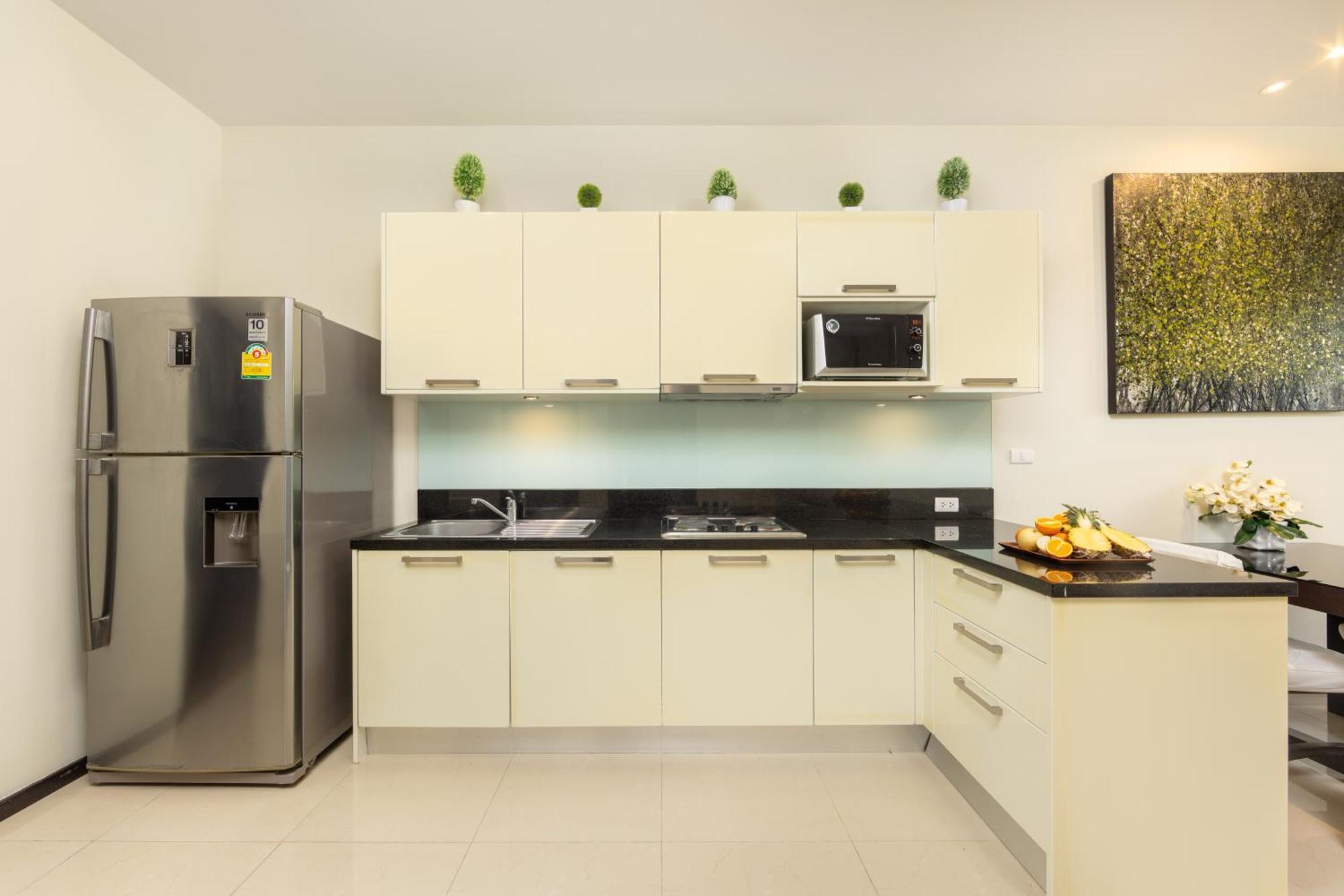 Hahana | 3 Bedroom Private Pool In Popular Kokyang Estate | 3 Min To Naiharn Villa
